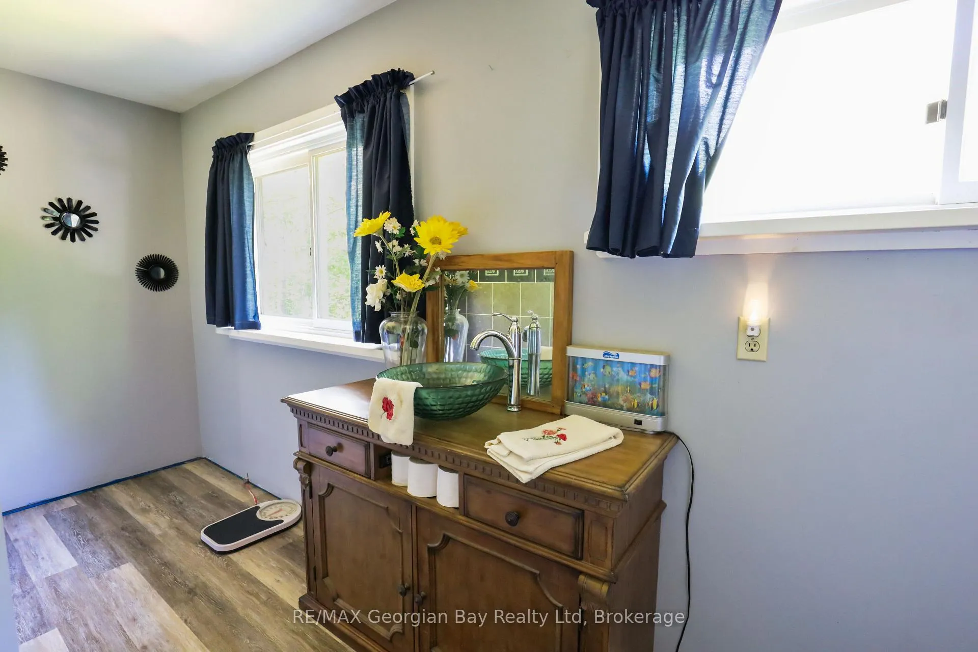 Photo 27 of 1445 Cedar Point Road, Tiny, Rural Tiny — HOMEH