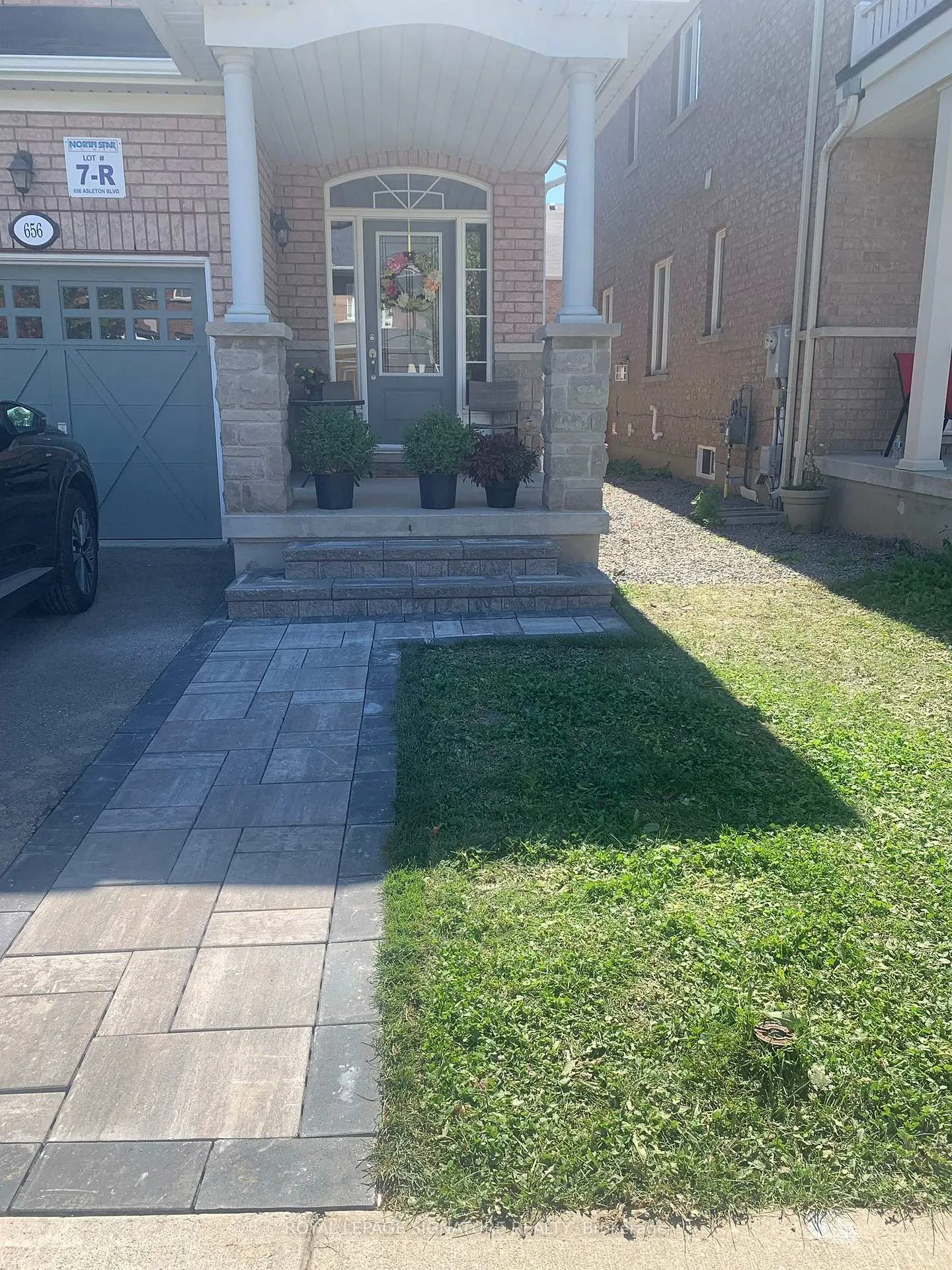 Photo 1 of 656 Asleton Boulevard, Milton, Willmott — HOMEH