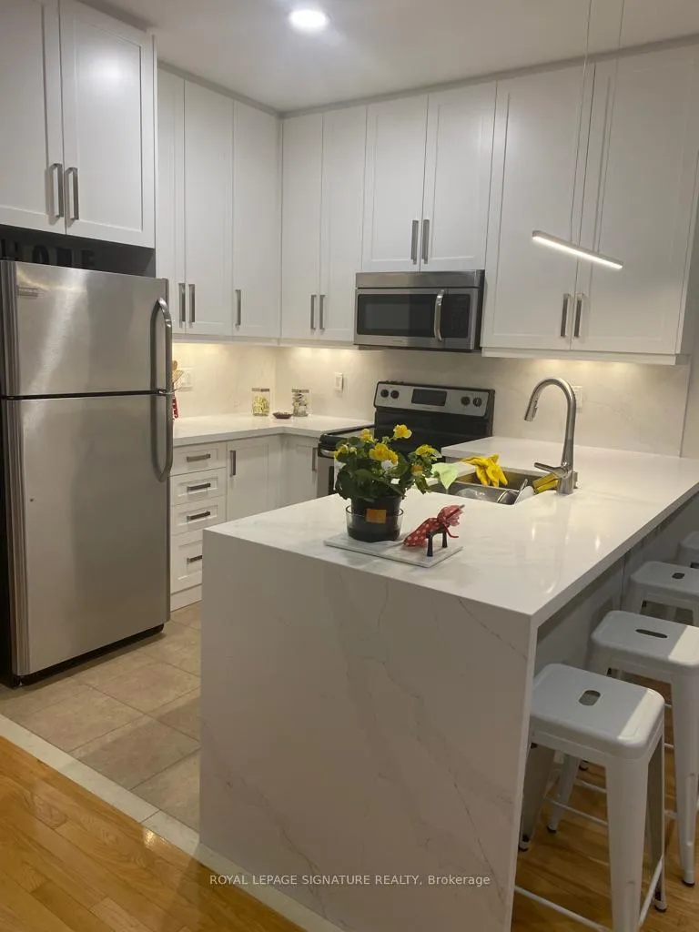 Photo 2 of 656 Asleton Boulevard, Milton, Willmott — HOMEH