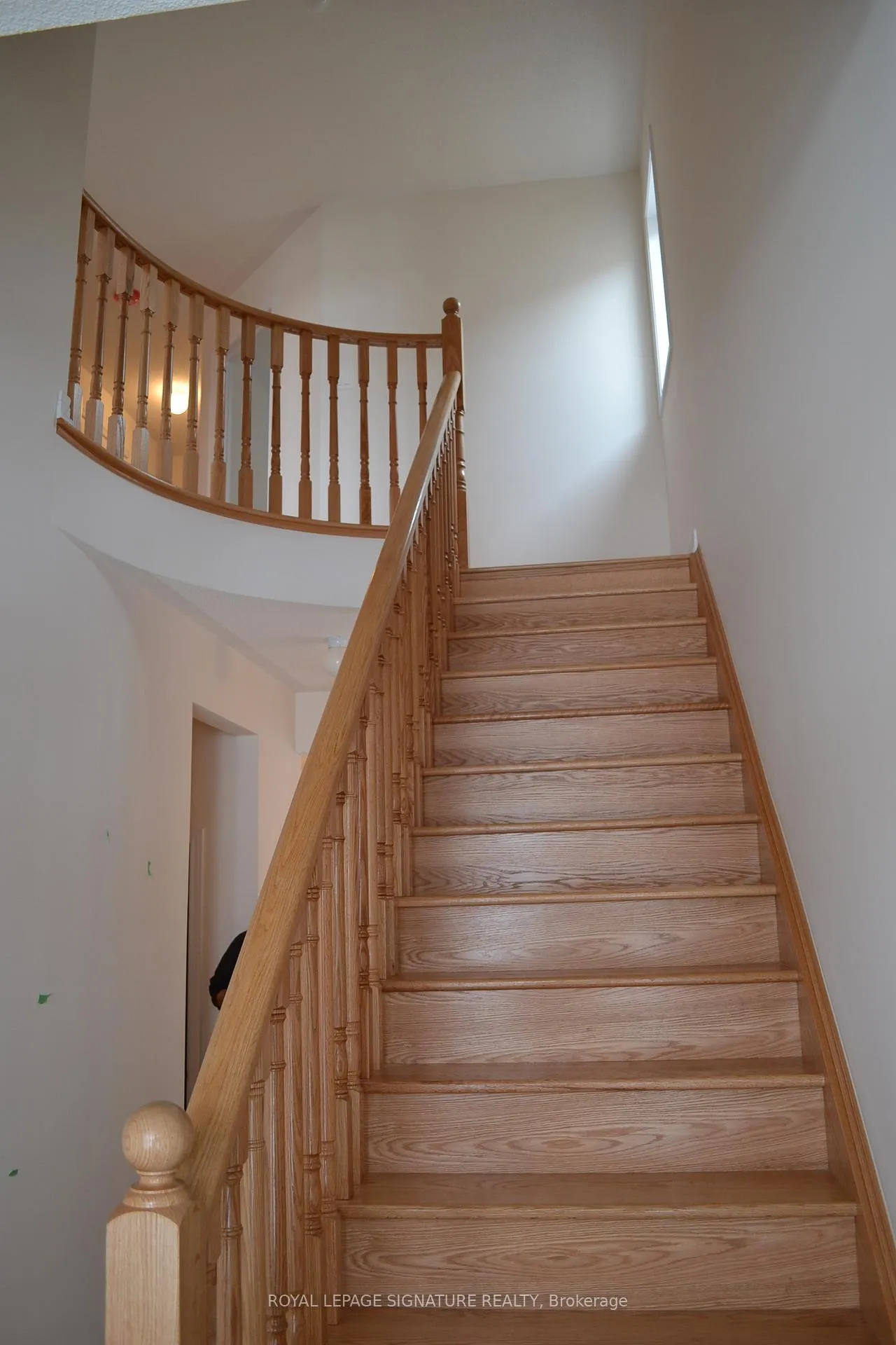 Photo 4 of 656 Asleton Boulevard, Milton, Willmott — HOMEH