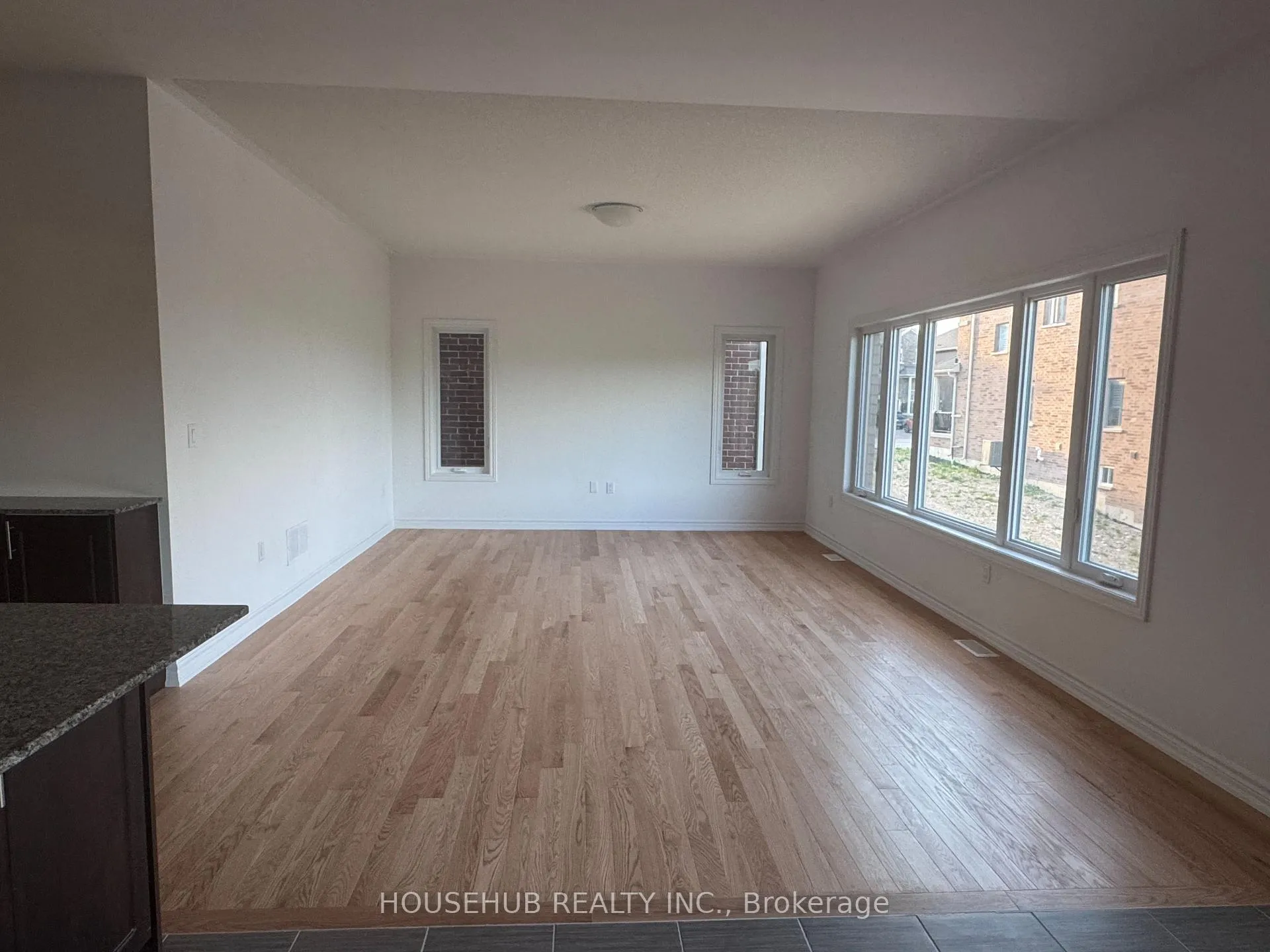 Photo 2 of 327 Russell Street, Southgate — HOMEH