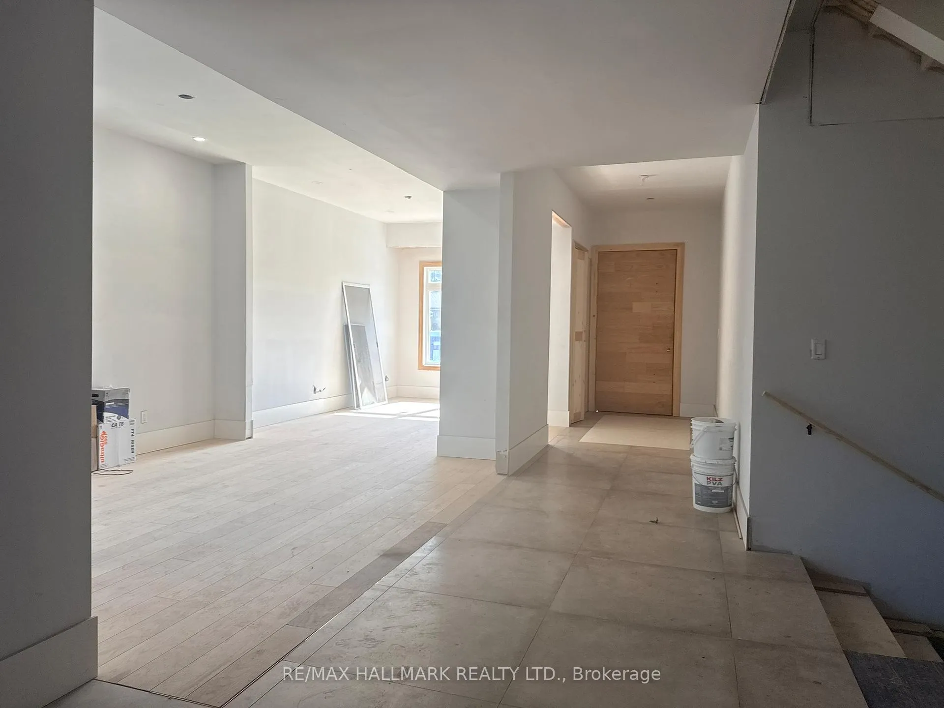 Photo 12 of 783 Midland Avenue, Scarborough, Kennedy Park — HOMEH