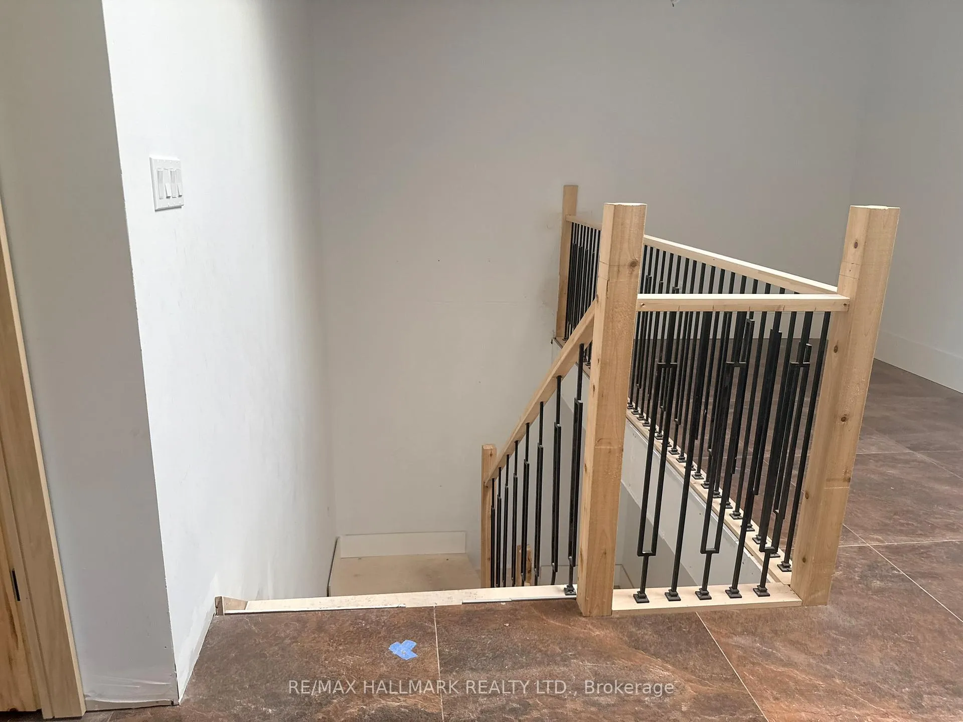 Photo 32 of 783 Midland Avenue, Scarborough, Kennedy Park — HOMEH
