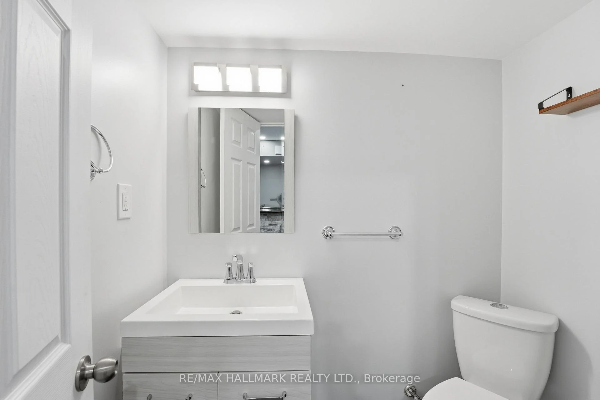 Photo 29 of 1259 Meath Drive, Oshawa, Pinecrest — HOMEH