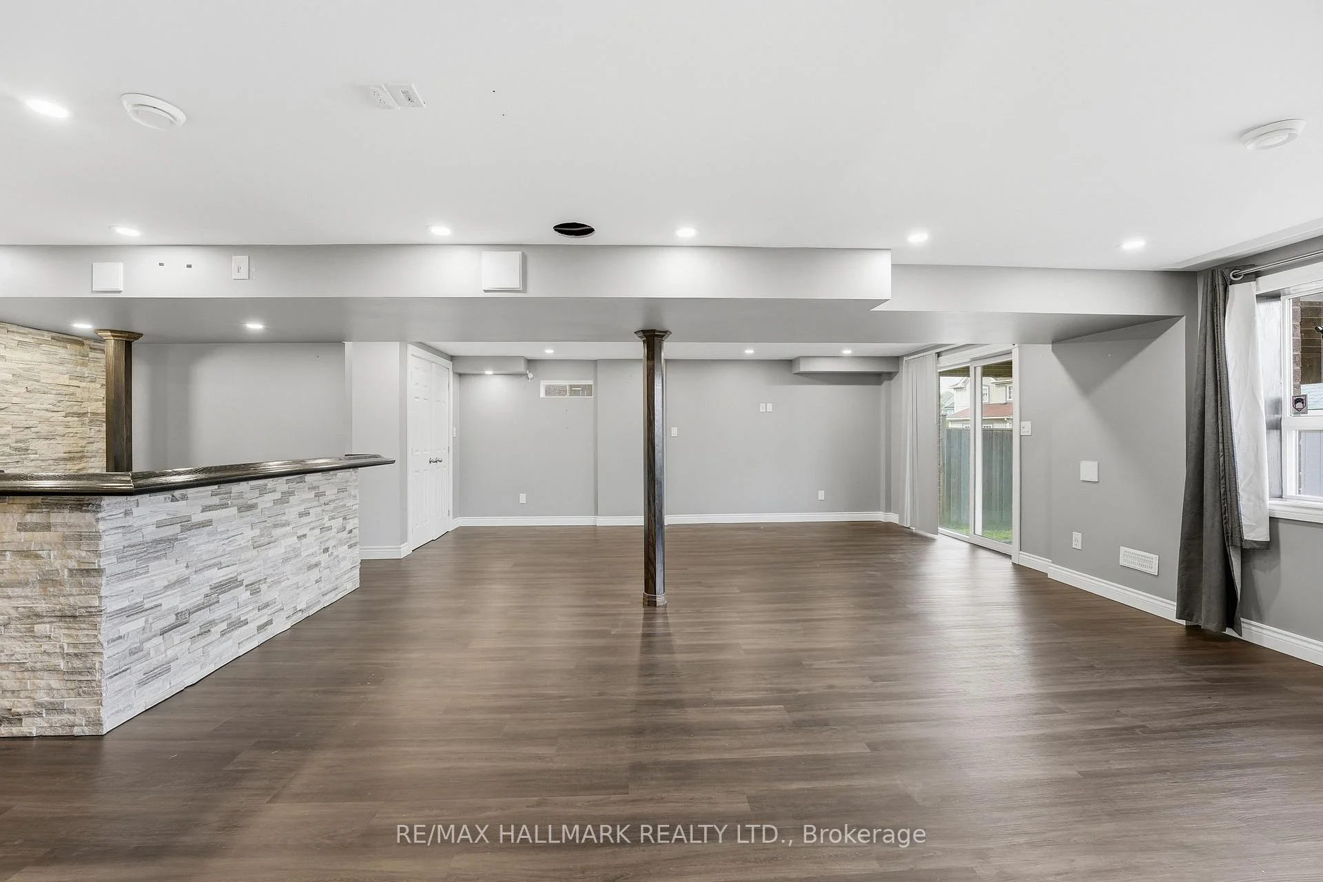 Photo 34 of 1259 Meath Drive, Oshawa, Pinecrest — HOMEH