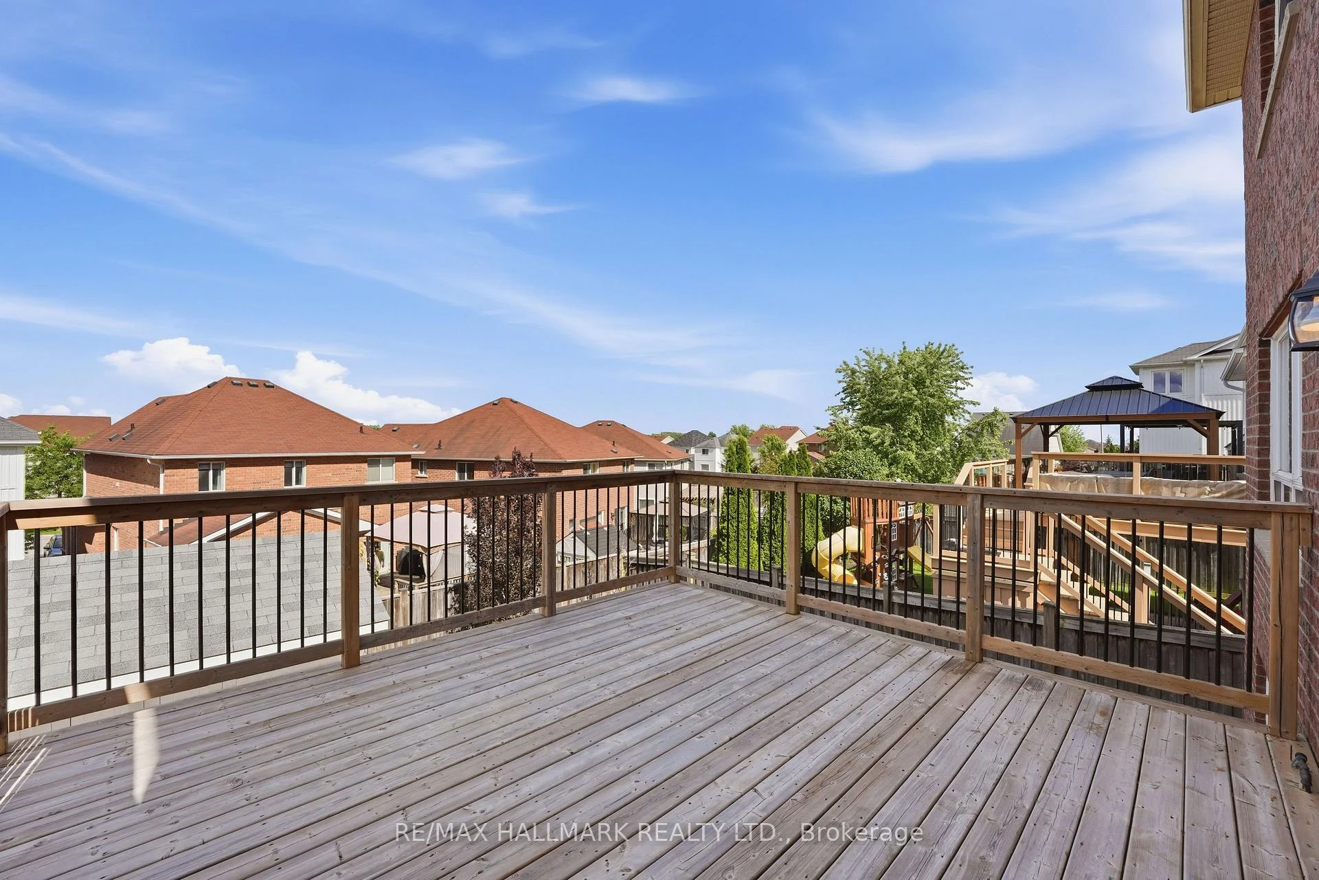 Photo 39 of 1259 Meath Drive, Oshawa, Pinecrest — HOMEH