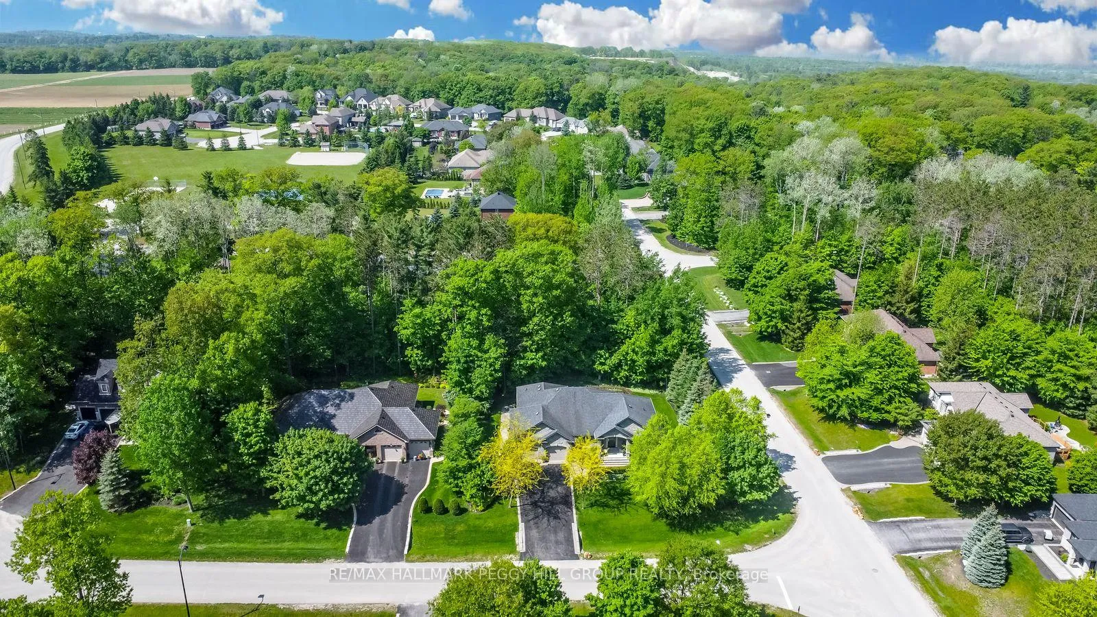 Photo 2 of 2 Hilltop Court, Springwater, Snow Valley — HOMEH