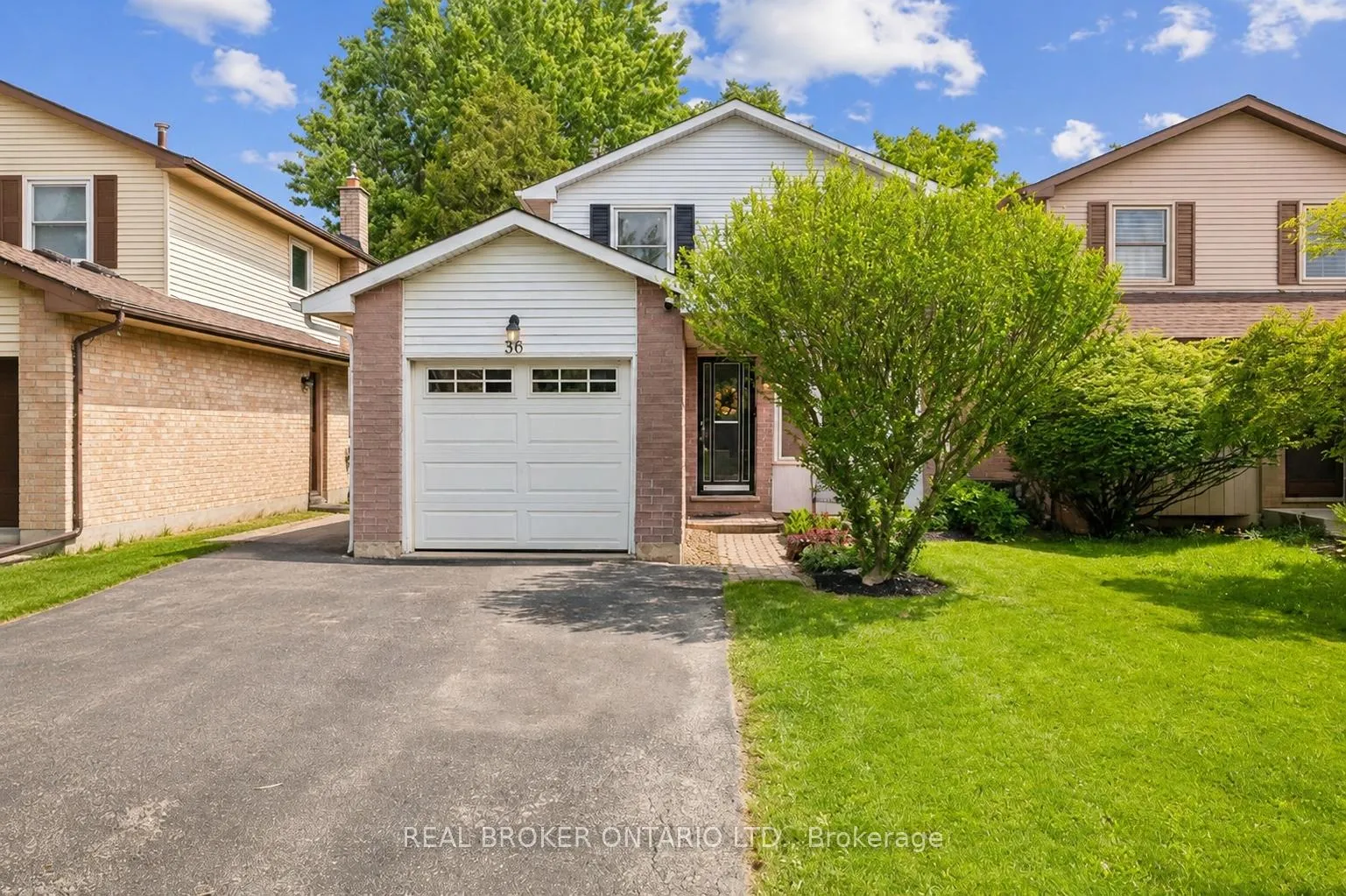 Photo 1 of 36 Braeheid Avenue, Hamilton, Waterdown — HOMEH