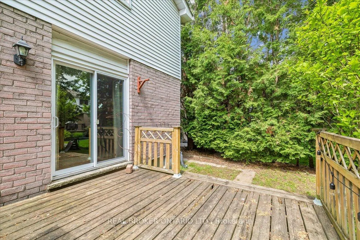 Photo 32 of 36 Braeheid Avenue, Hamilton, Waterdown — HOMEH