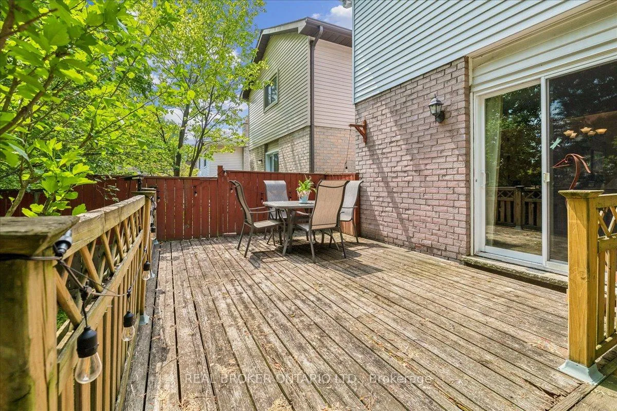 Photo 33 of 36 Braeheid Avenue, Hamilton, Waterdown — HOMEH