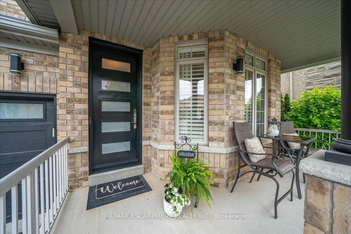 Photo 8 of 1228 Fox Crescent, Milton, Dempsey — HOMEH