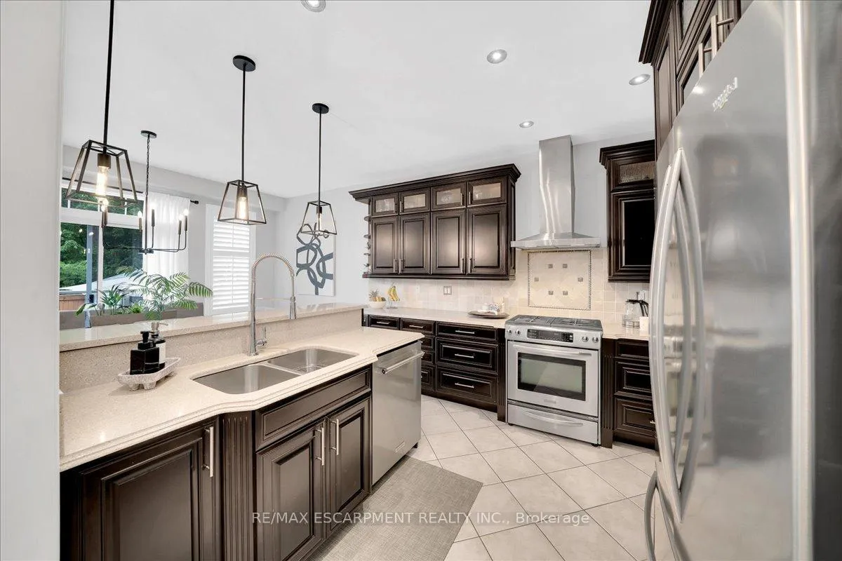 Photo 17 of 1228 Fox Crescent, Milton, Dempsey — HOMEH