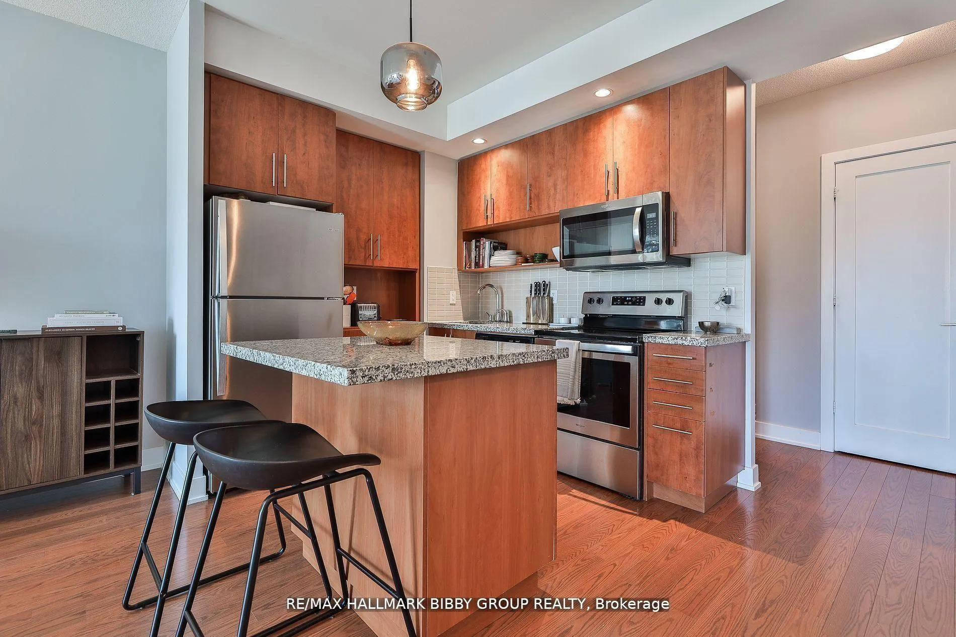 Photo 6 of Unit 1102, 120 Homewood Avenue, Toronto, Church-Yonge Corridor — HOMEH
