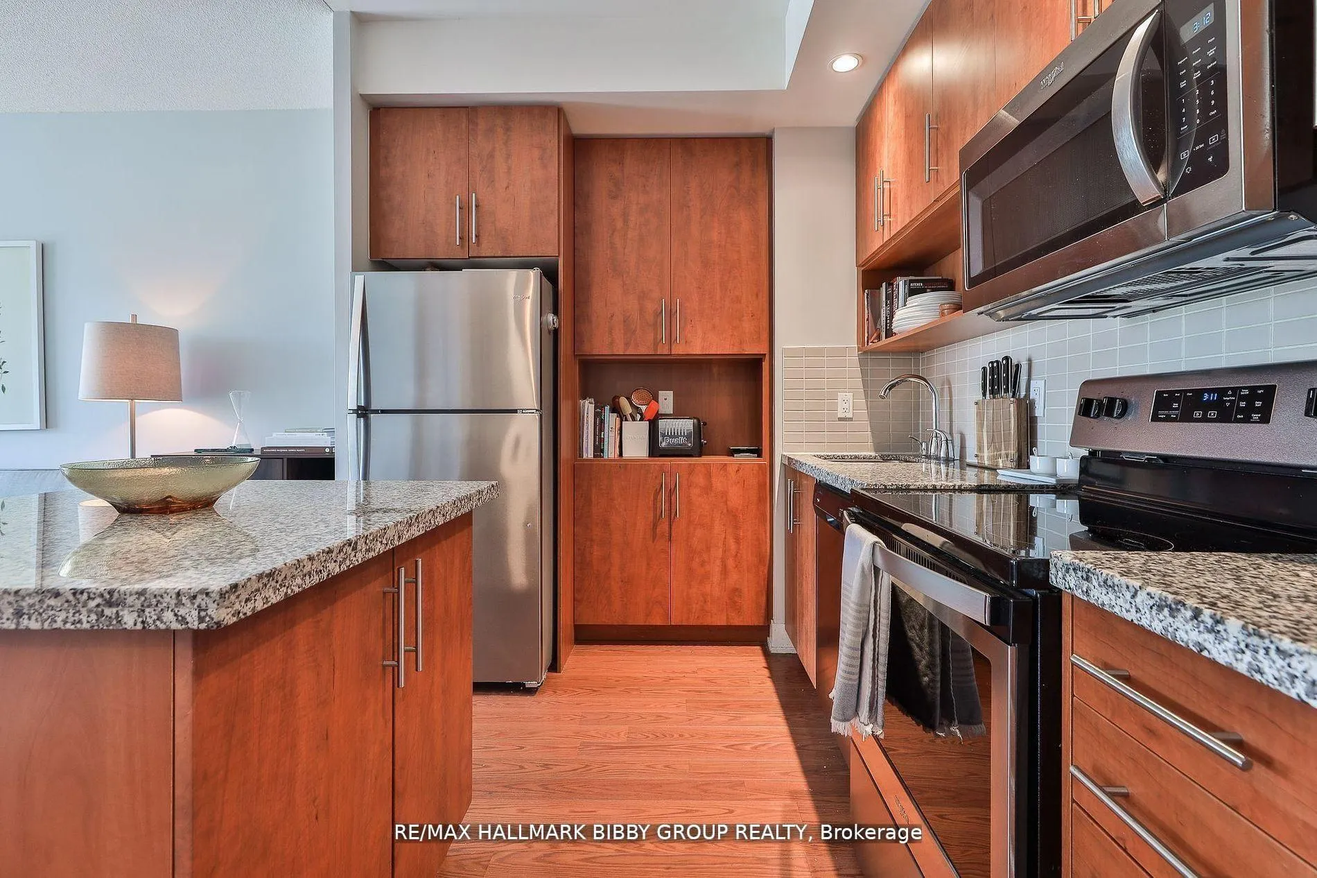 Photo 9 of Unit 1102, 120 Homewood Avenue, Toronto, Church-Yonge Corridor — HOMEH