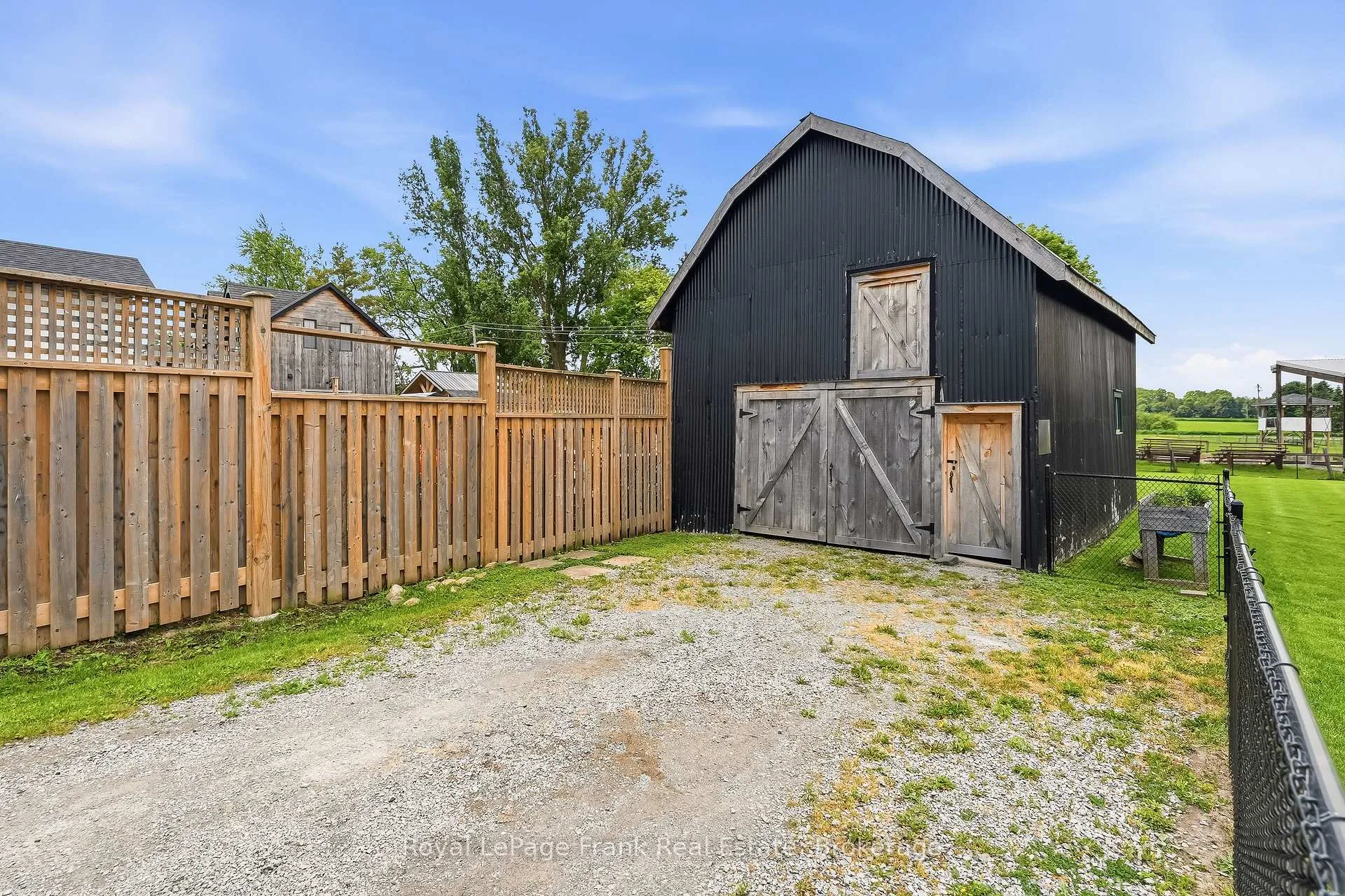 Photo 36 of 13920 Old Scugog Road, Scugog, Blackstock — HOMEH