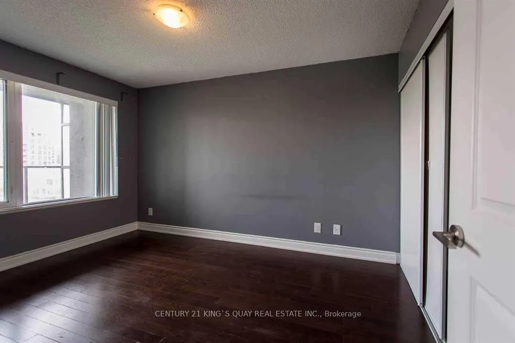 Photo 4 of Unit 806, 233 South Park Road, Markham, Commerce Valley — HOMEH