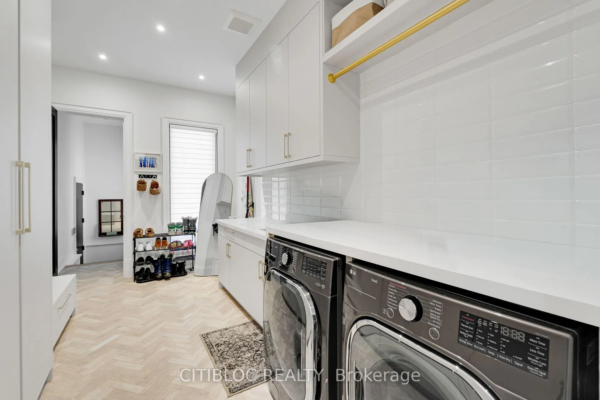 Photo 23 of 12912 Weston Road, King, Rural King — HOMEH