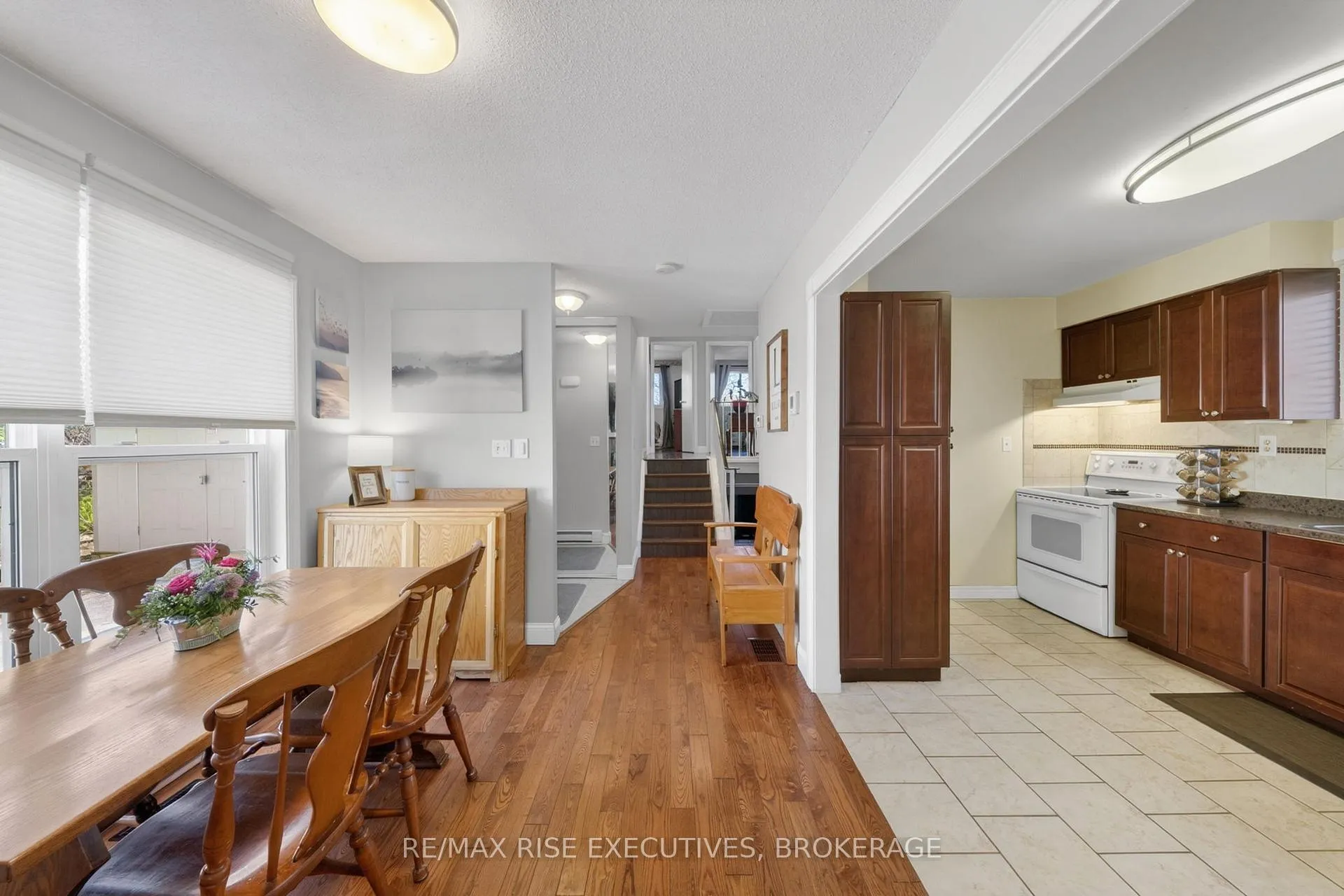 Photo 8 of 1089 Pinewood Place, Kingston, City Northwest — HOMEH