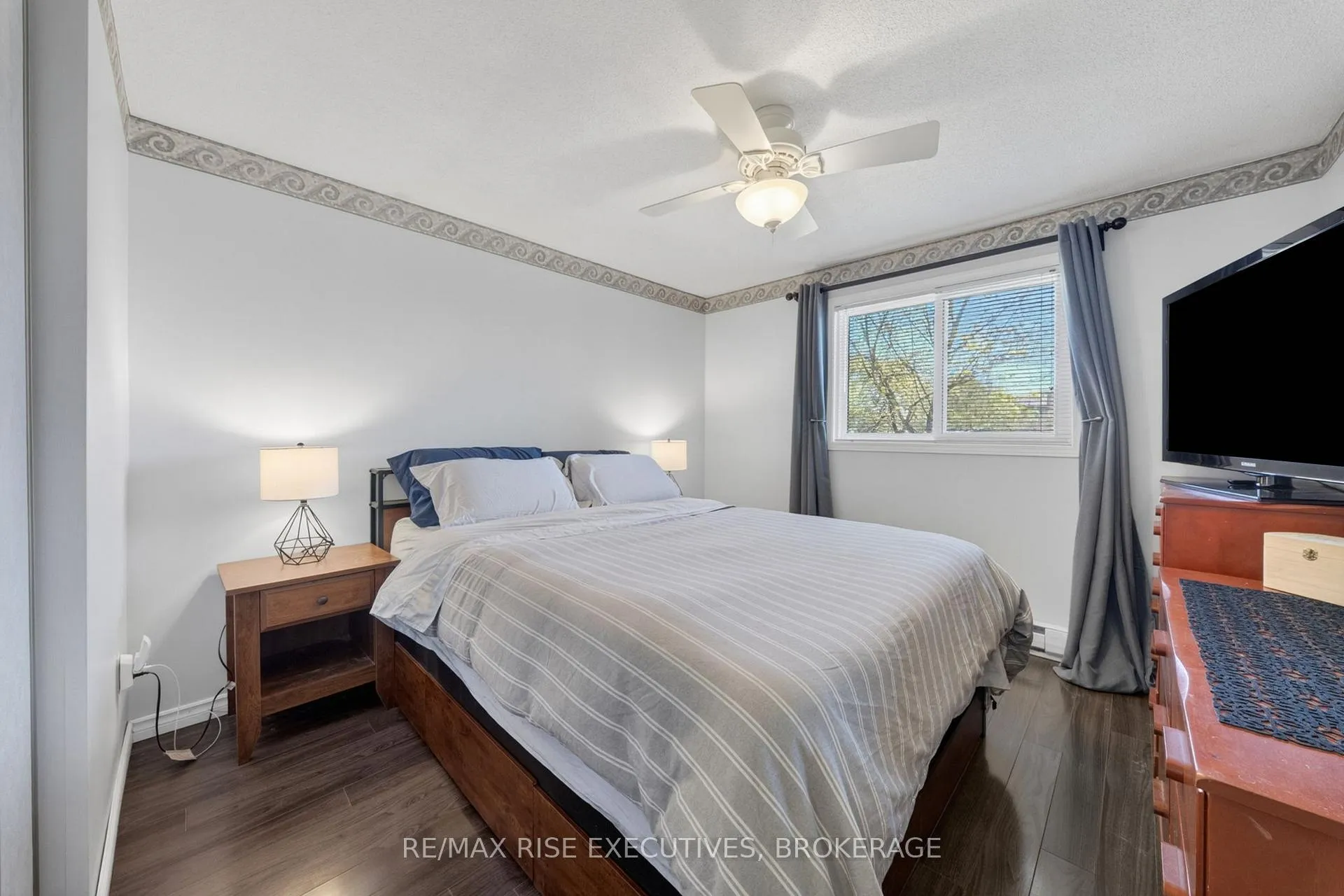 Photo 14 of 1089 Pinewood Place, Kingston, City Northwest — HOMEH