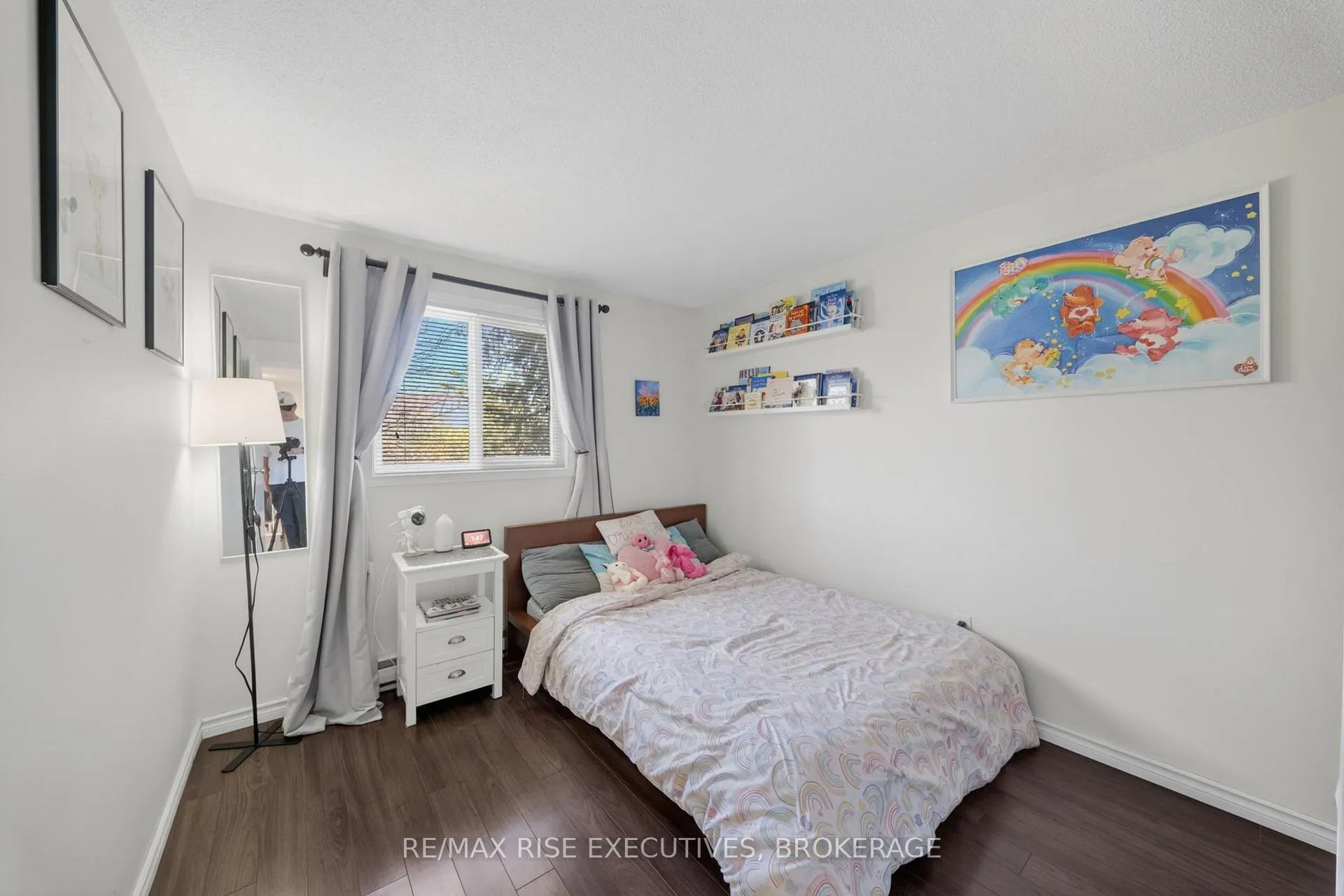 Photo 18 of 1089 Pinewood Place, Kingston, City Northwest — HOMEH