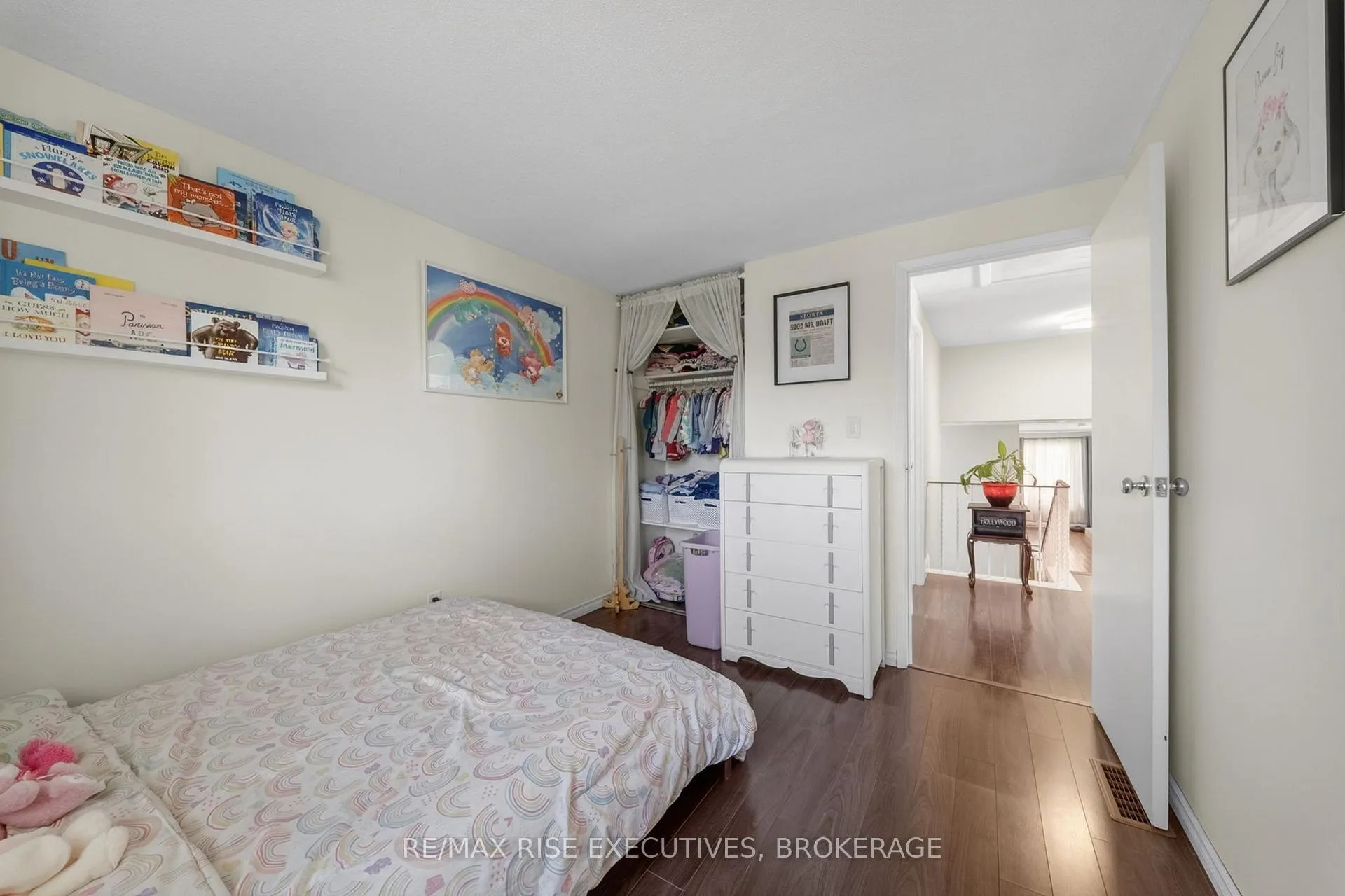 Photo 20 of 1089 Pinewood Place, Kingston, City Northwest — HOMEH
