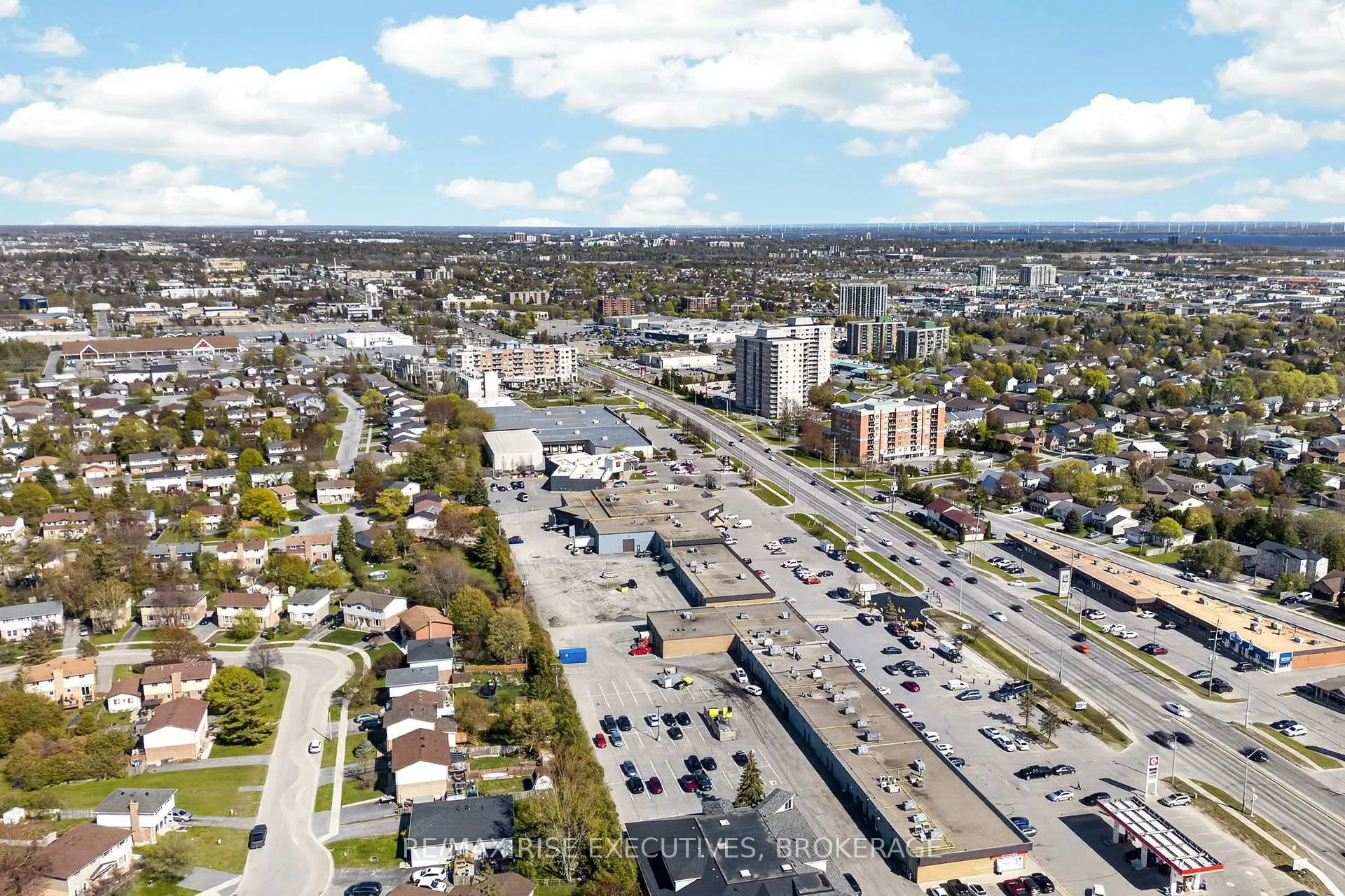 Photo 33 of 1089 Pinewood Place, Kingston, City Northwest — HOMEH