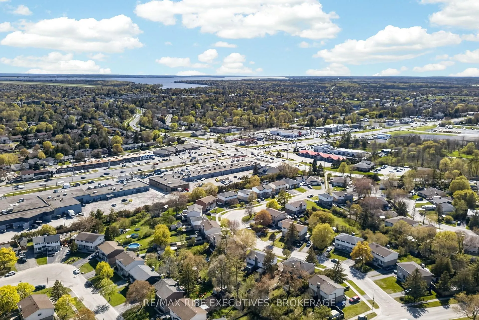 Photo 34 of 1089 Pinewood Place, Kingston, City Northwest — HOMEH
