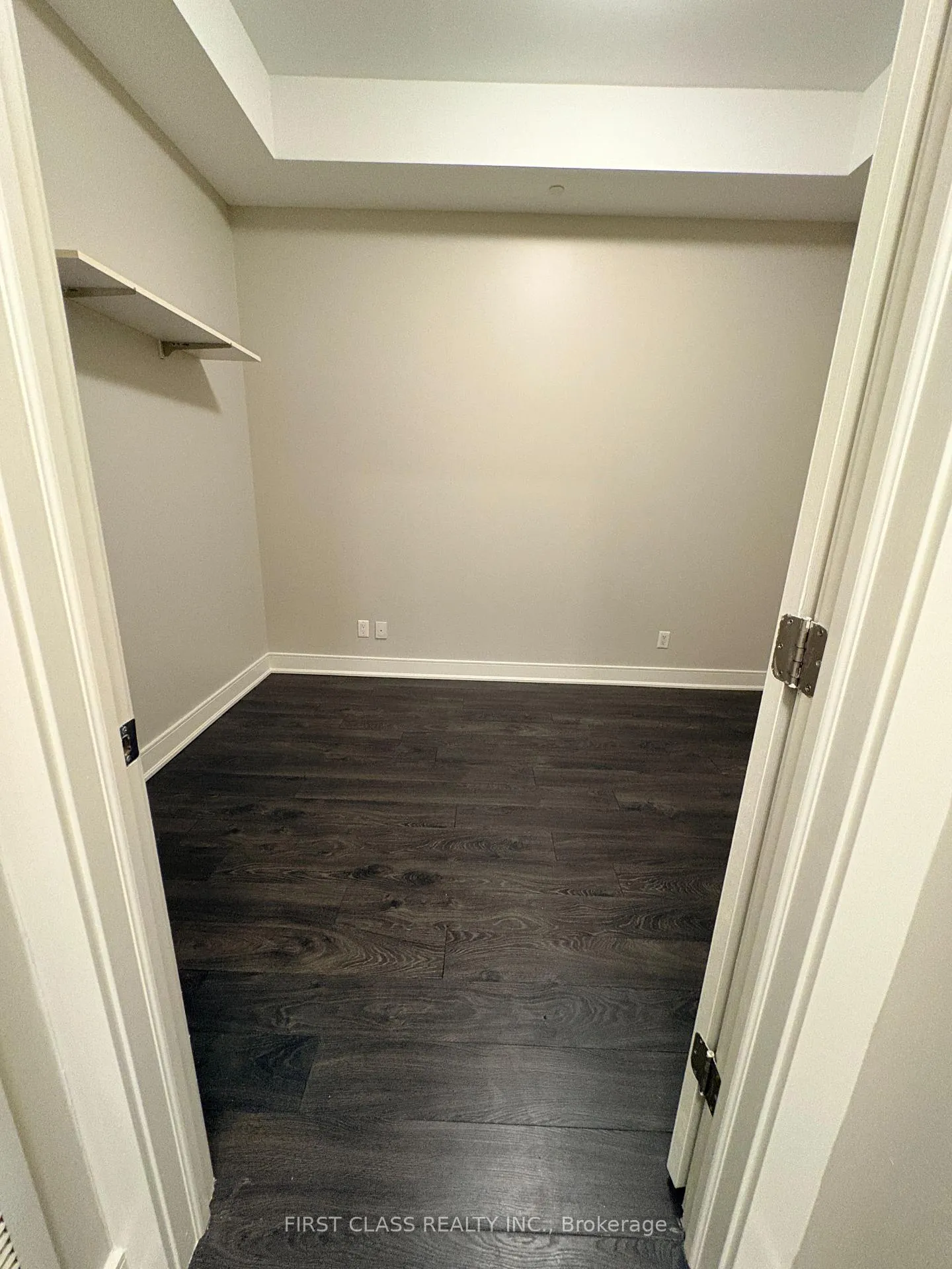 Photo 9 of Unit 504, 150 Main Street W, Hamilton, Central — HOMEH