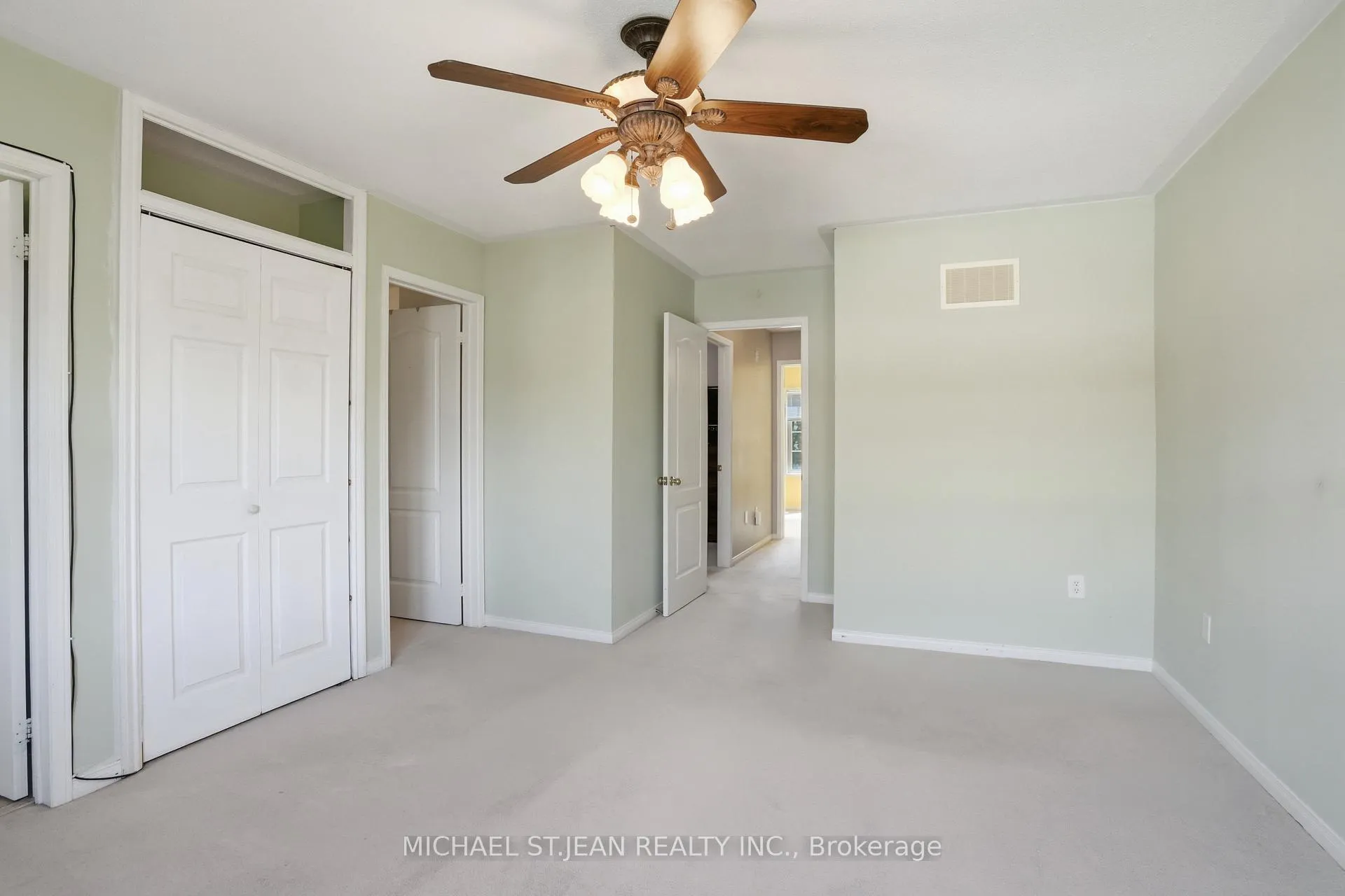 Photo 19 of 2393 Curtis Road, Burlington, Orchard — HOMEH
