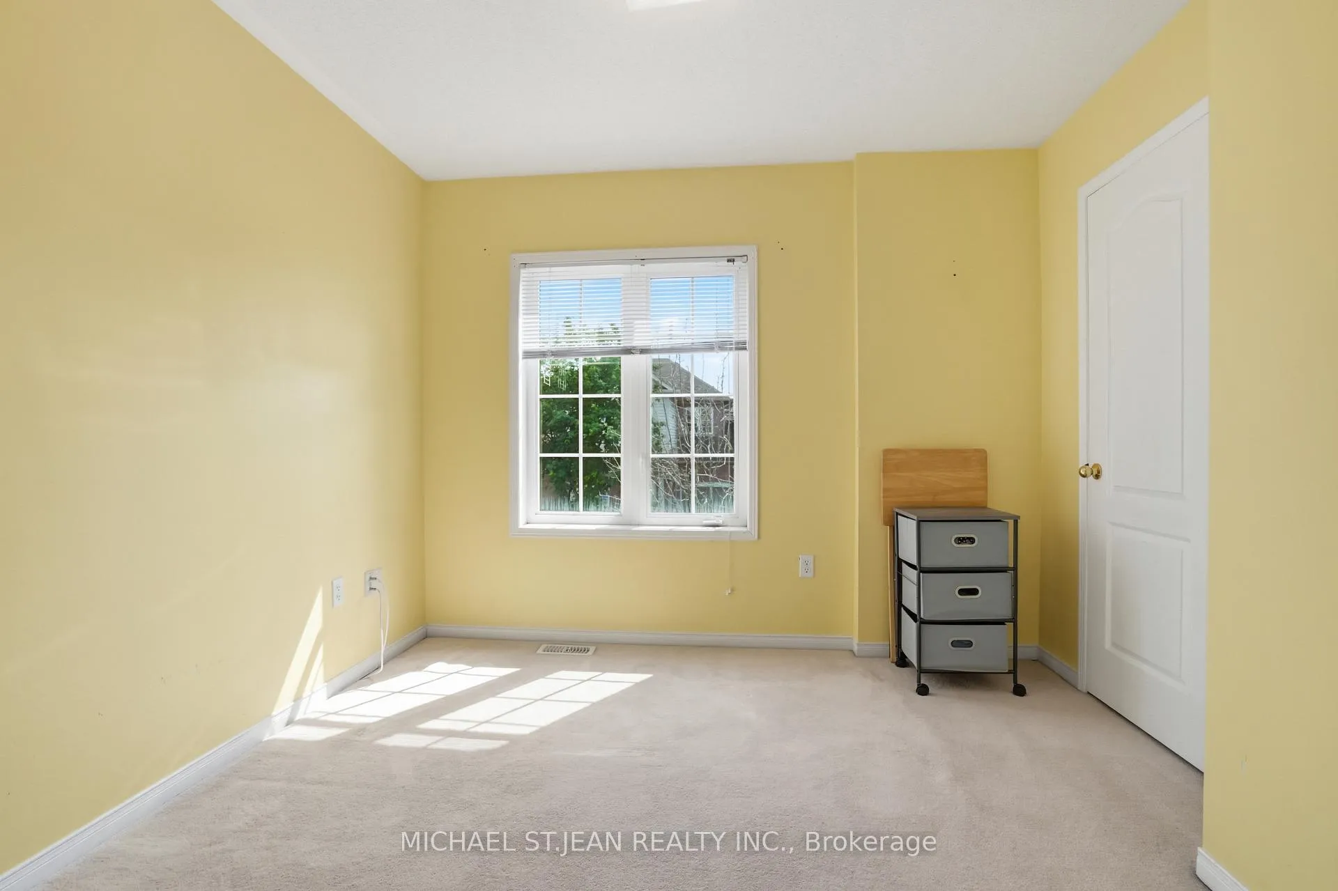 Photo 27 of 2393 Curtis Road, Burlington, Orchard — HOMEH