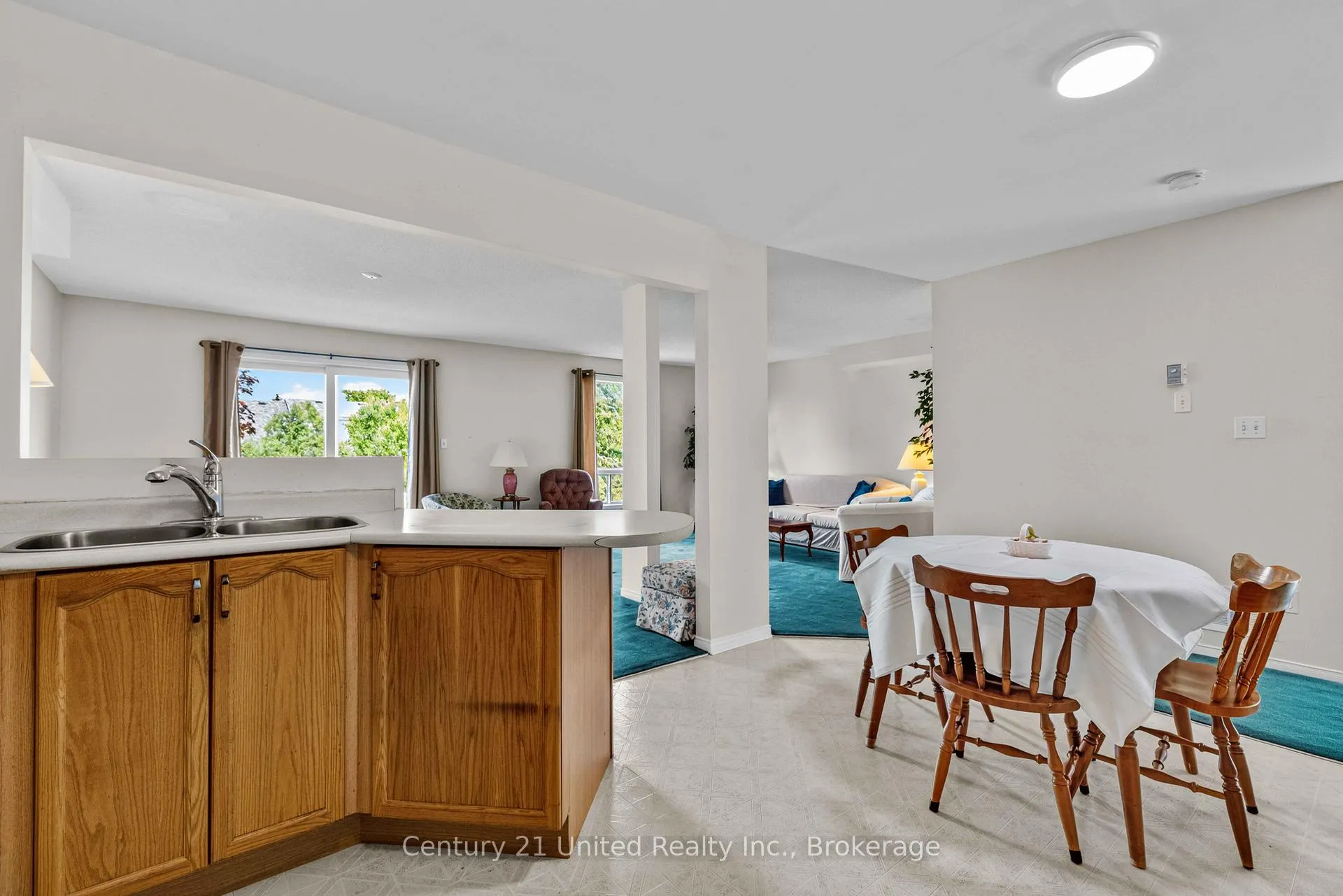 Photo 14 of 2438 Woodglade Boulevard, Peterborough, Monaghan Ward 2 — HOMEH