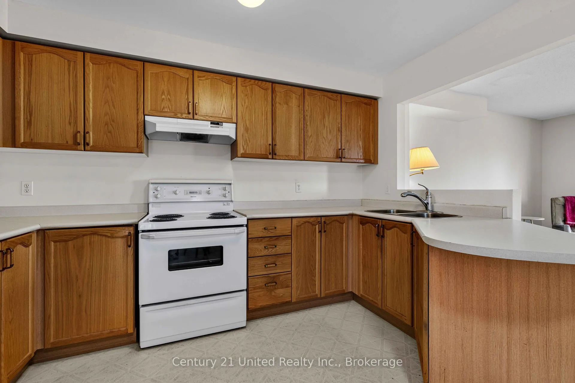 Photo 15 of 2438 Woodglade Boulevard, Peterborough, Monaghan Ward 2 — HOMEH