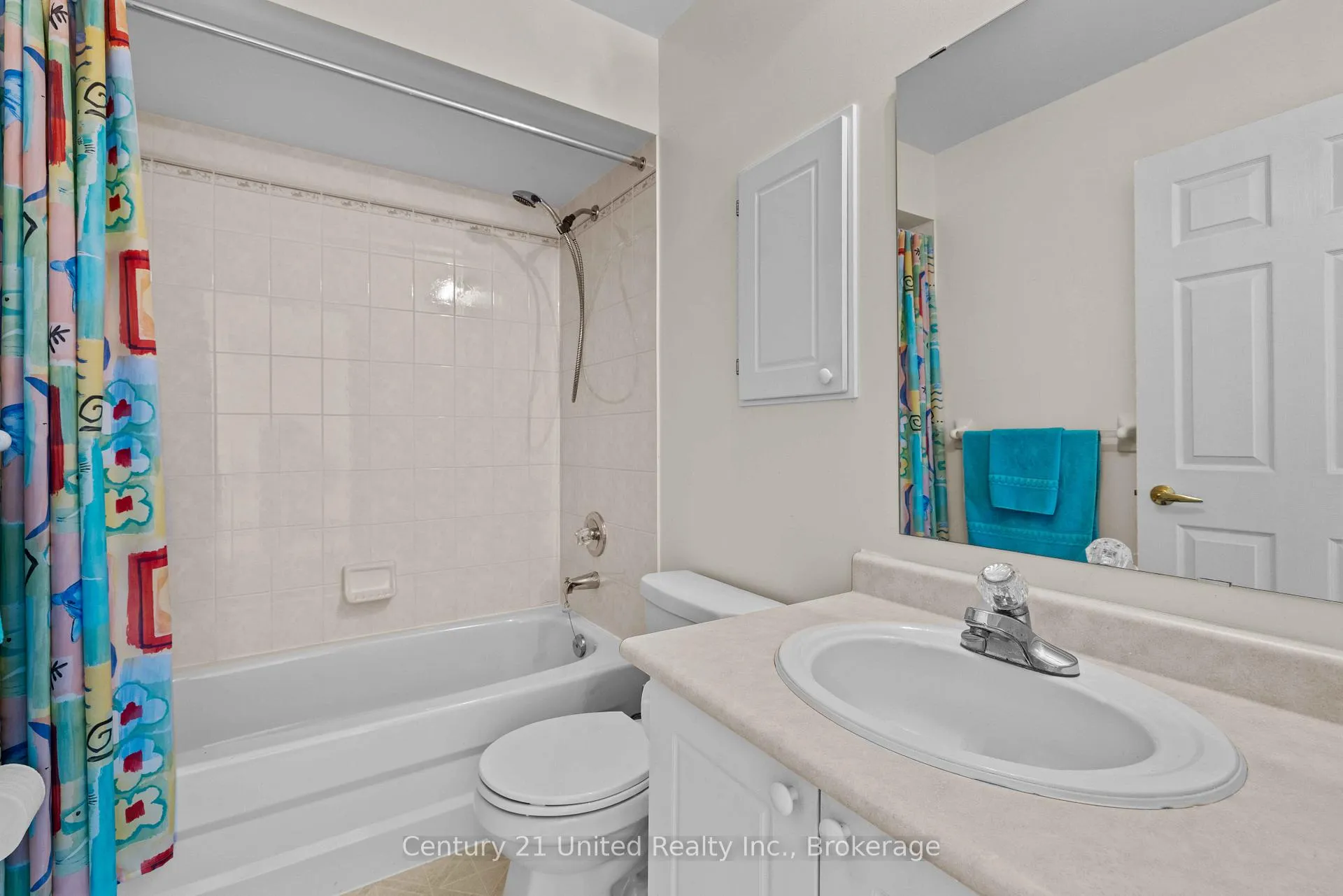 Photo 21 of 2438 Woodglade Boulevard, Peterborough, Monaghan Ward 2 — HOMEH