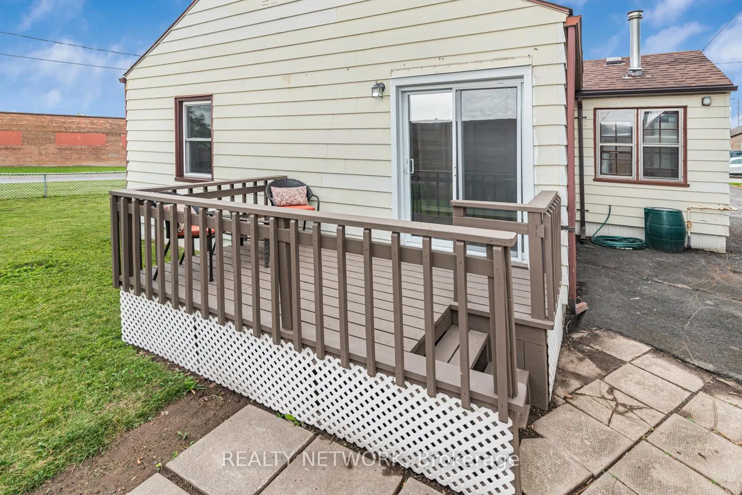 Photo 23 of 168 Berryman Avenue, St. Catharines, E. Chester — HOMEH