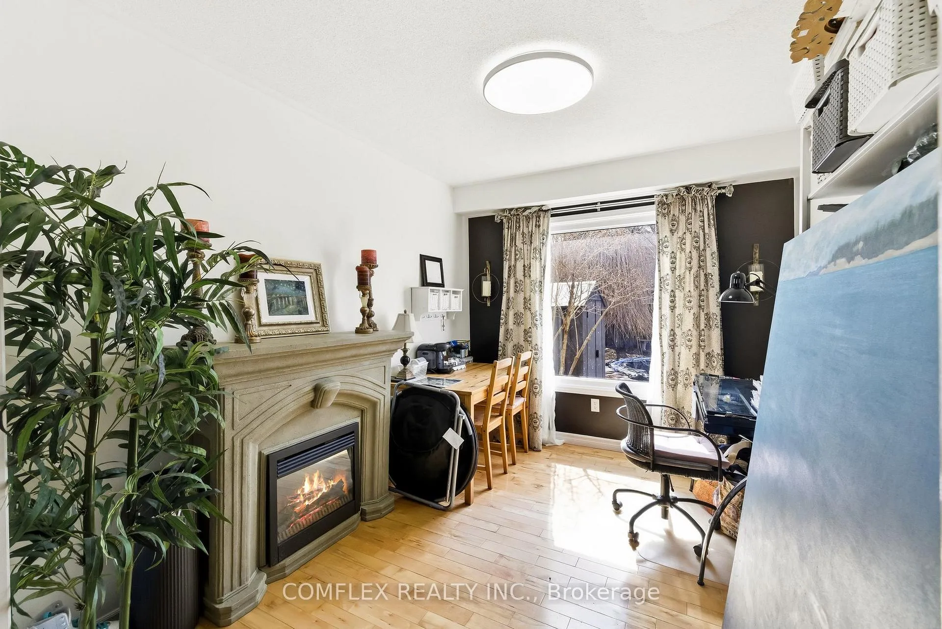 Photo 17 of 1045 Beaver Valley Crescent, Oshawa, Northglen — HOMEH