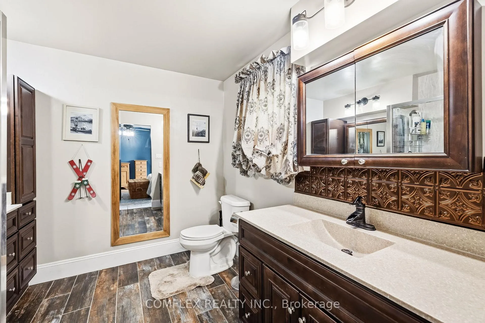 Photo 22 of 1045 Beaver Valley Crescent, Oshawa, Northglen — HOMEH