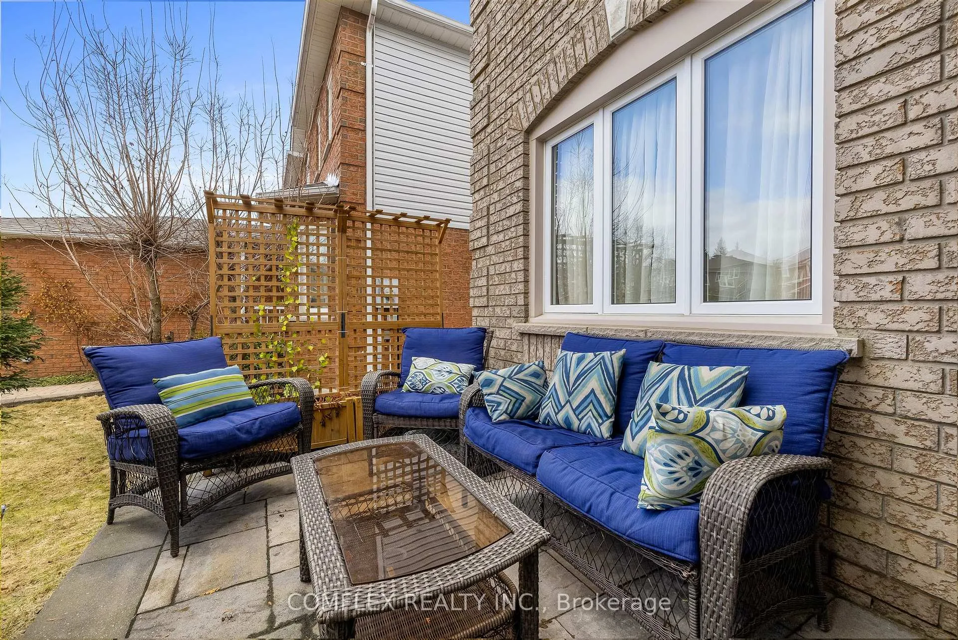 Photo 32 of 1045 Beaver Valley Crescent, Oshawa, Northglen — HOMEH