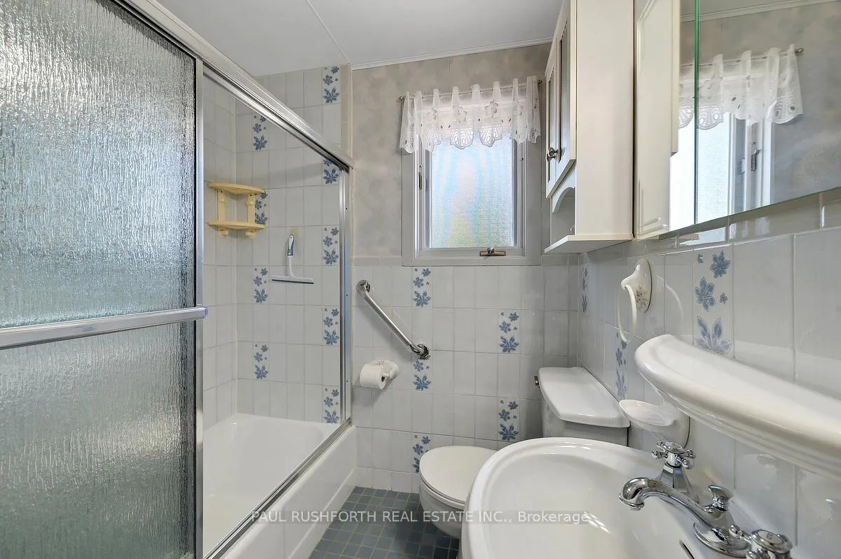 Photo 15 of 10 Prince Albert Street, Ottawa, Overbrook — HOMEH