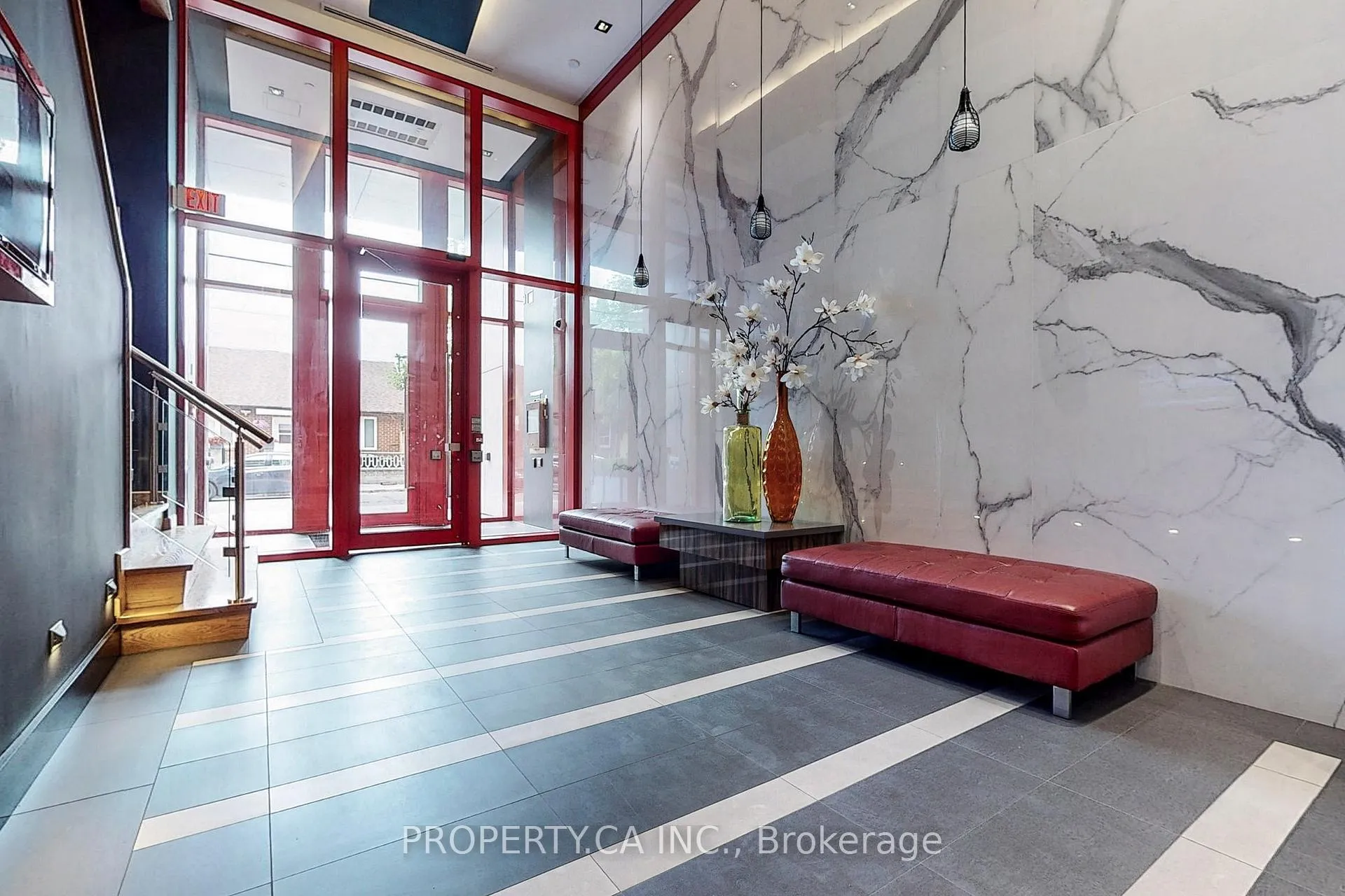 Photo 8 of Unit 403, 205 Manning Avenue, Toronto, Trinity-Bellwoods — HOMEH