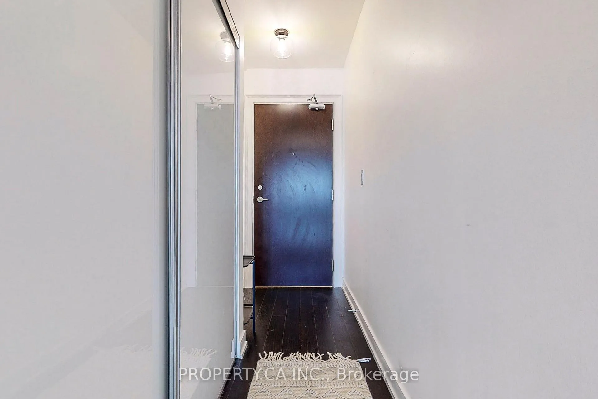Photo 32 of Unit 403, 205 Manning Avenue, Toronto, Trinity-Bellwoods — HOMEH