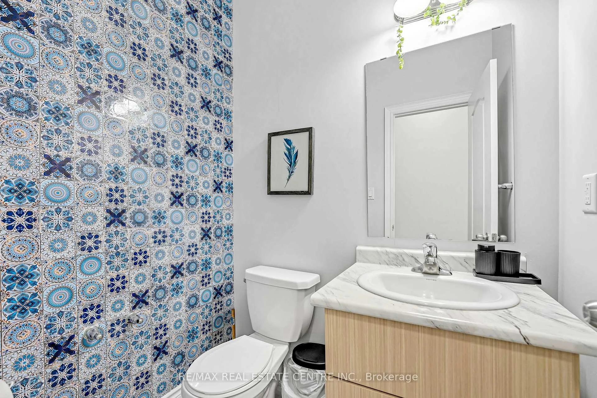 Photo 6 of 72 Lady Evelyn Crescent, Brampton, Bram West — HOMEH