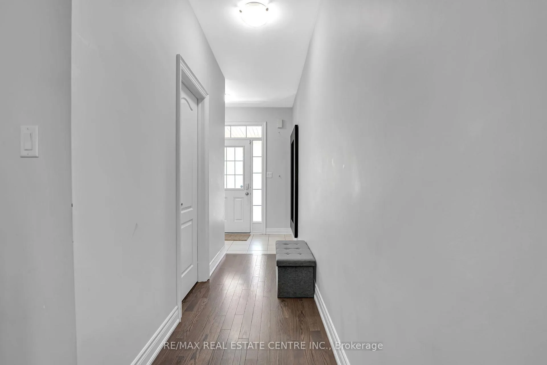 Photo 7 of 72 Lady Evelyn Crescent, Brampton, Bram West — HOMEH