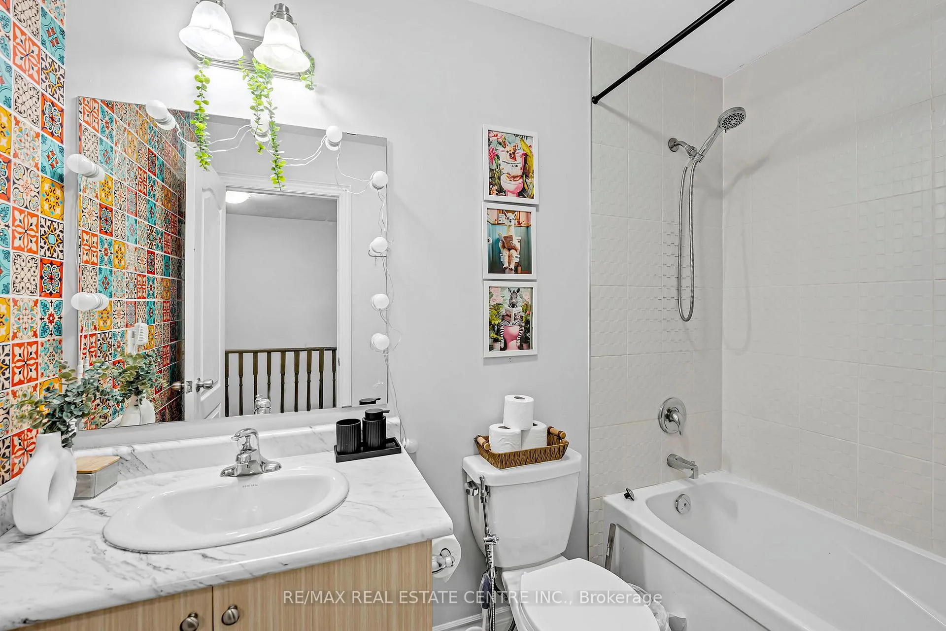 Photo 20 of 72 Lady Evelyn Crescent, Brampton, Bram West — HOMEH