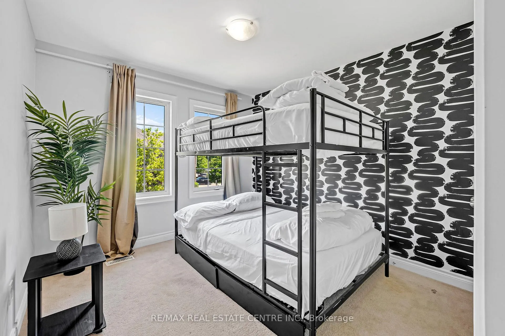 Photo 28 of 72 Lady Evelyn Crescent, Brampton, Bram West — HOMEH