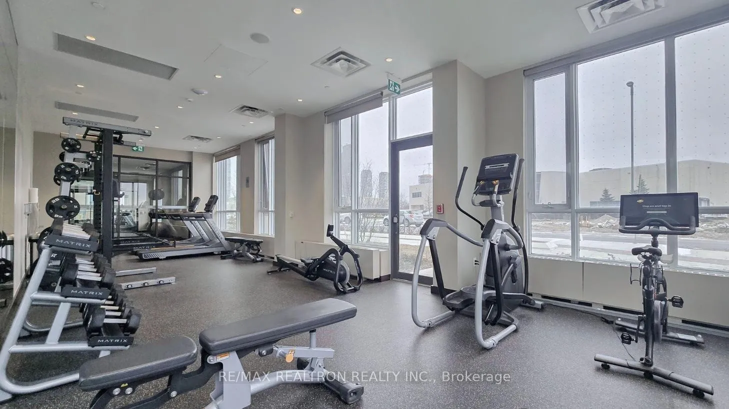 Photo 42 of Unit 717, 60 Honeycrisp Crescent, Vaughan, Vaughan Corporate Centre — HOMEH
