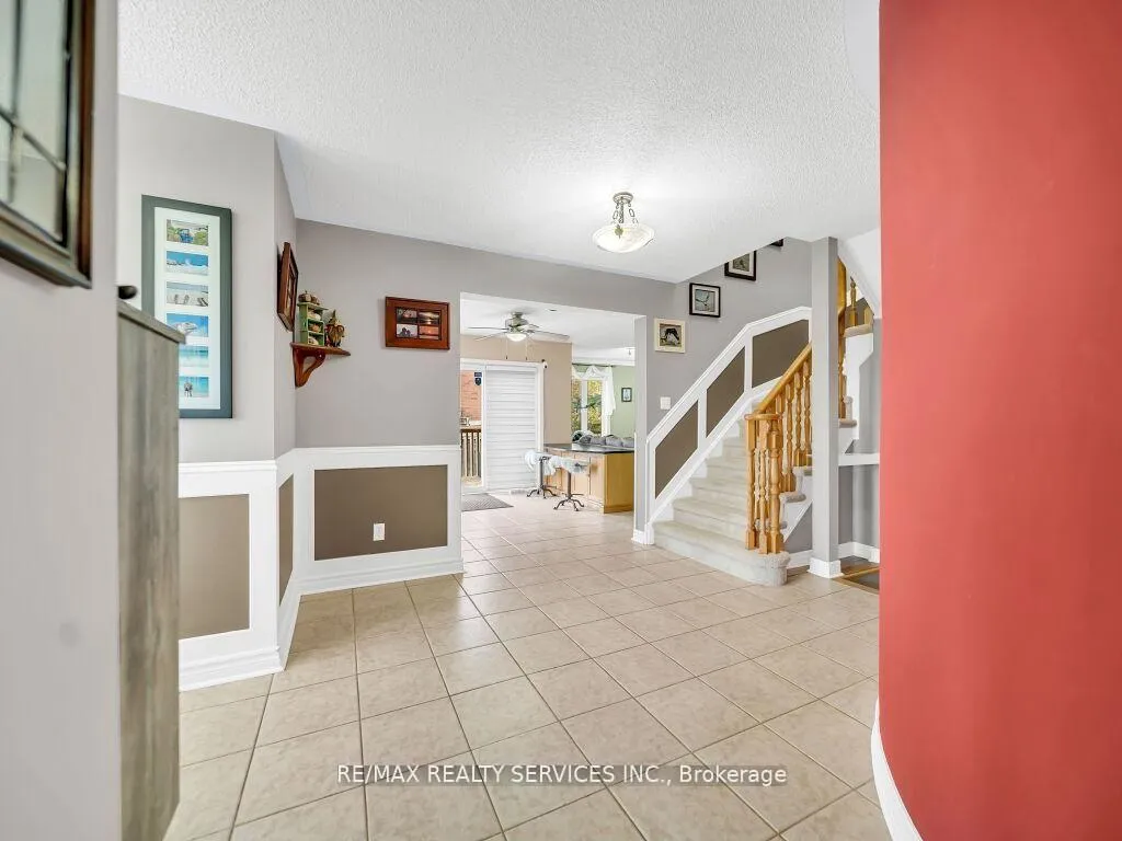 Photo 7 of 21 Filbert Way, Brampton, Fletcher's Meadow — HOMEH