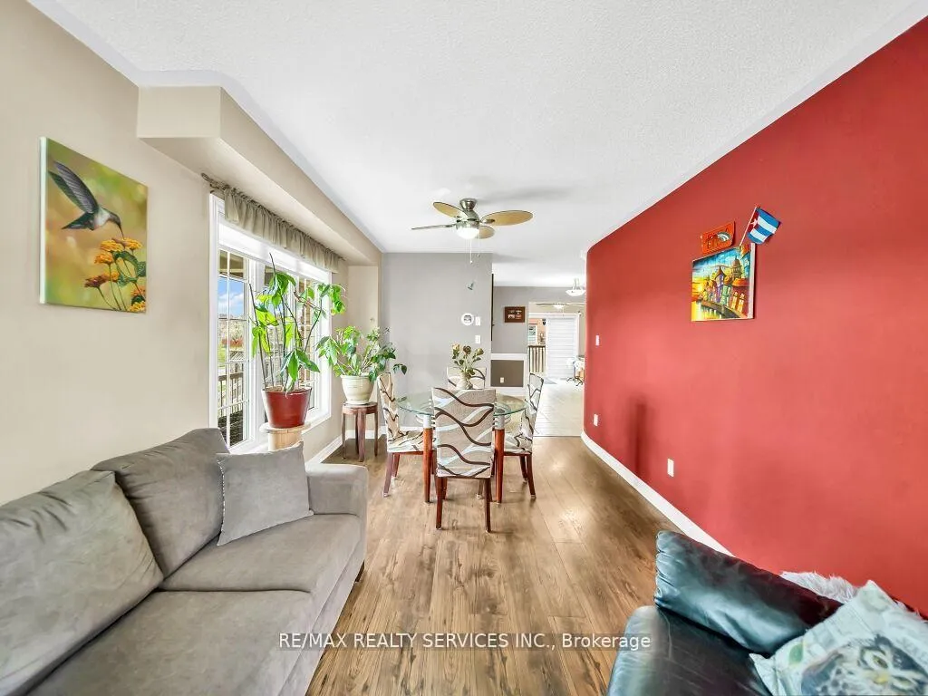 Photo 10 of 21 Filbert Way, Brampton, Fletcher's Meadow — HOMEH