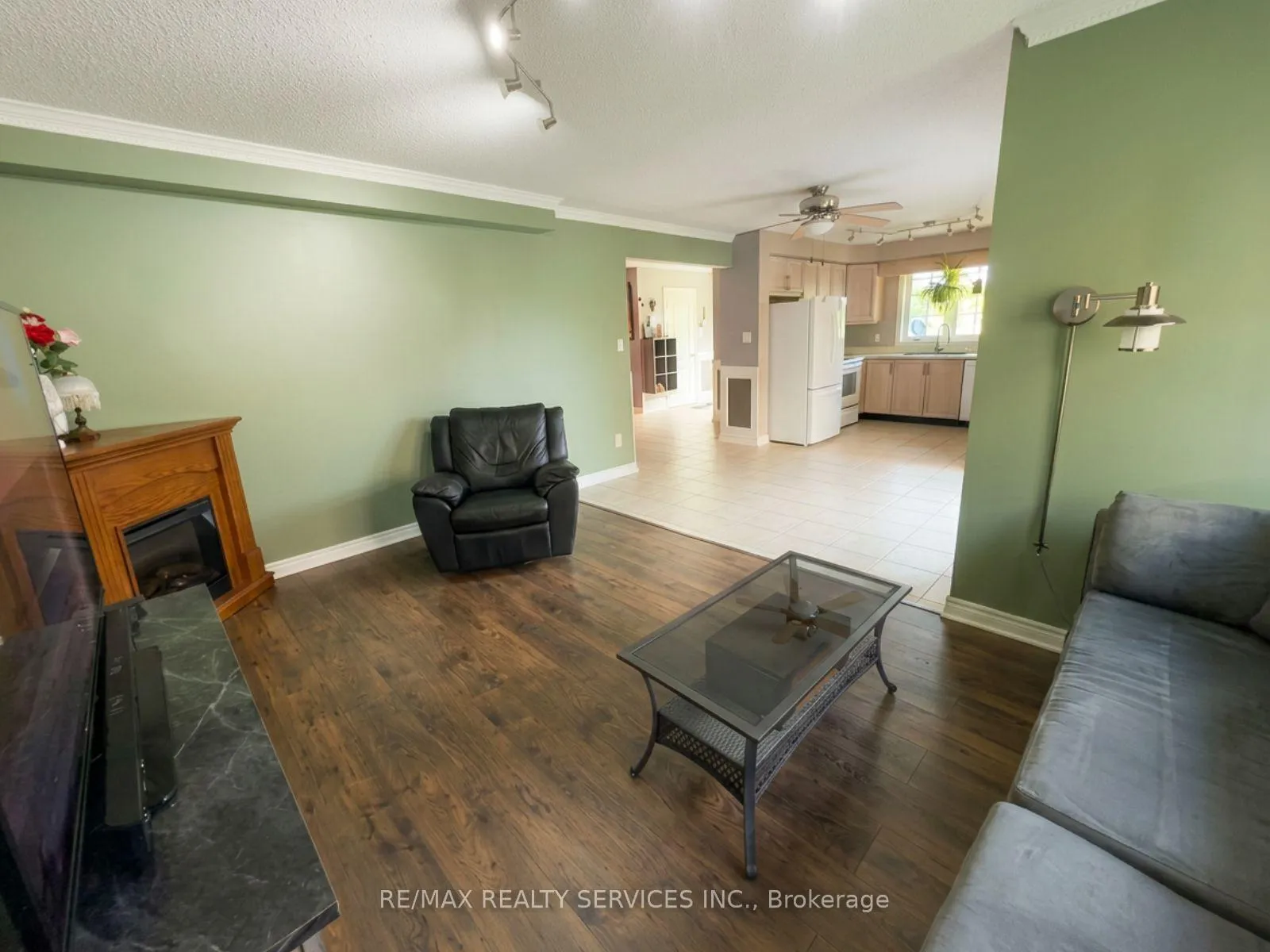 Photo 13 of 21 Filbert Way, Brampton, Fletcher's Meadow — HOMEH