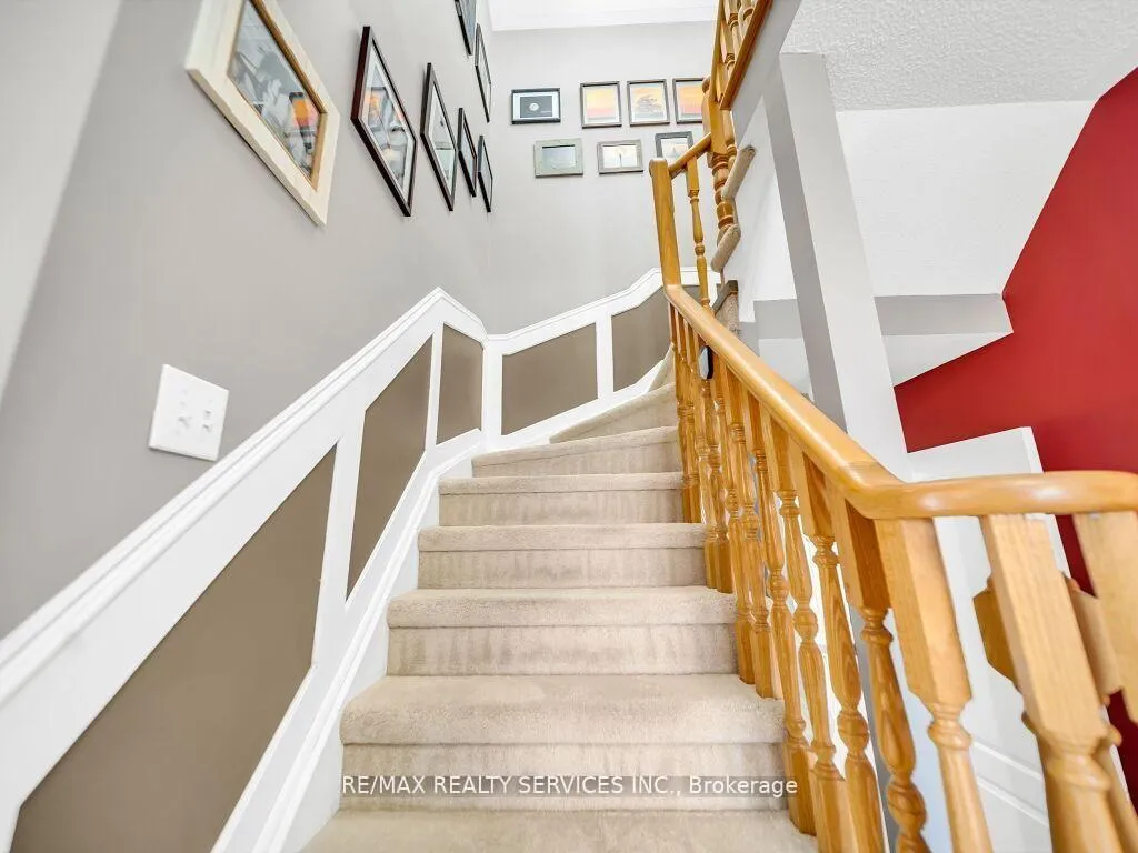 Photo 18 of 21 Filbert Way, Brampton, Fletcher's Meadow — HOMEH