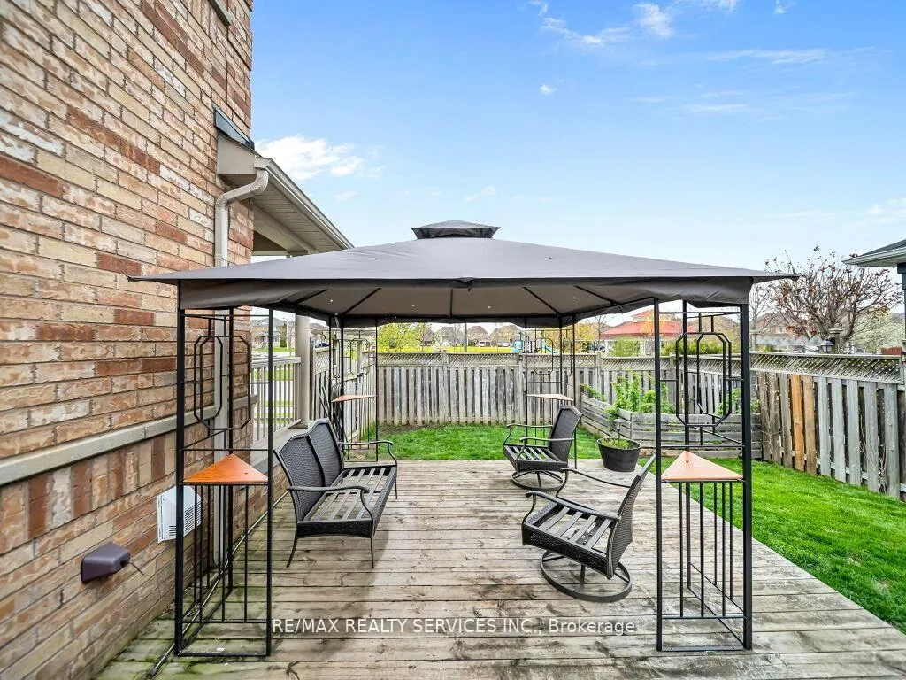 Photo 36 of 21 Filbert Way, Brampton, Fletcher's Meadow — HOMEH